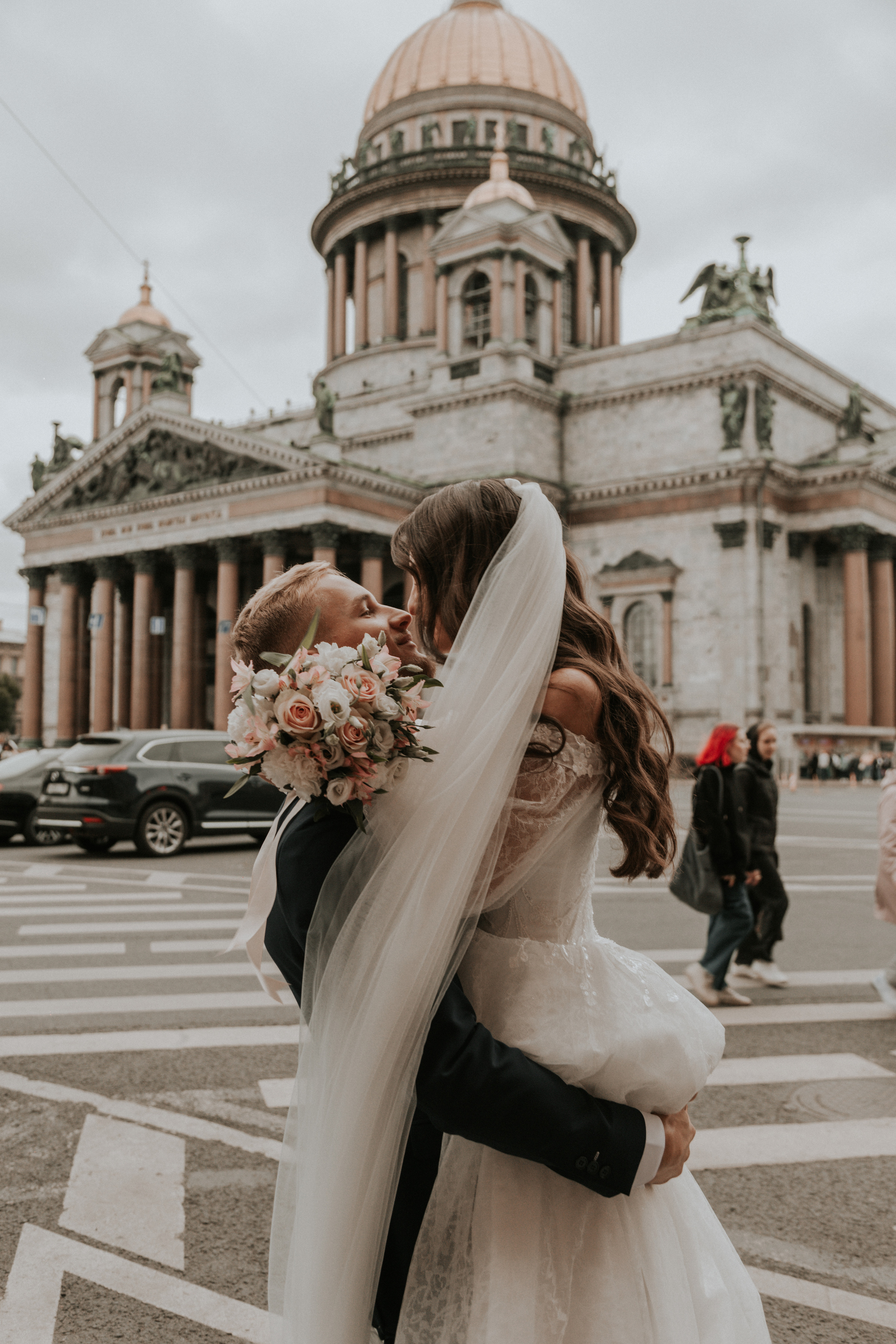 Evgeny & Karina. Wedding, family and portrait photographer in Portland