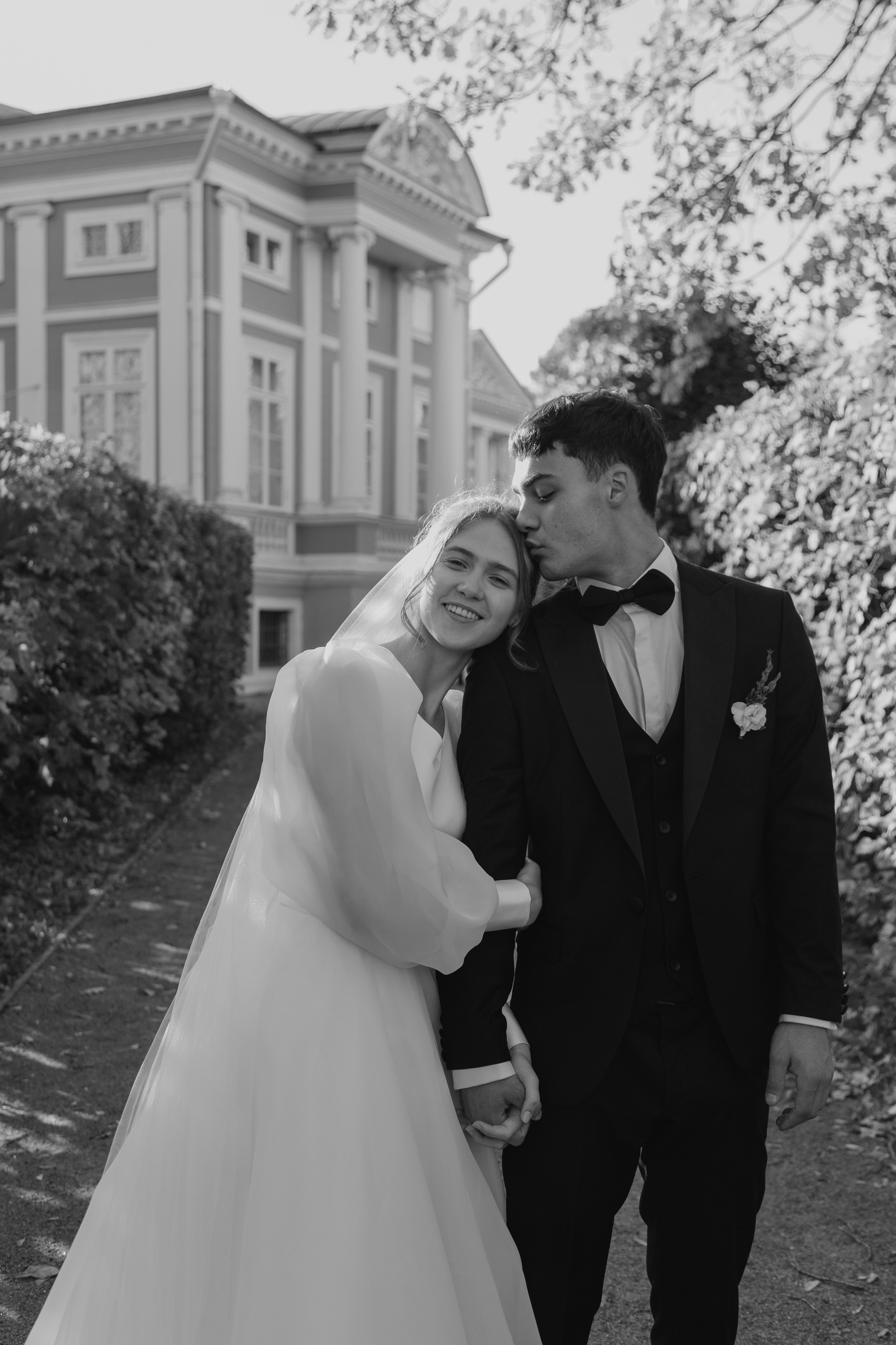 Yana & Natanael. Wedding, family and portrait photographer in Portland