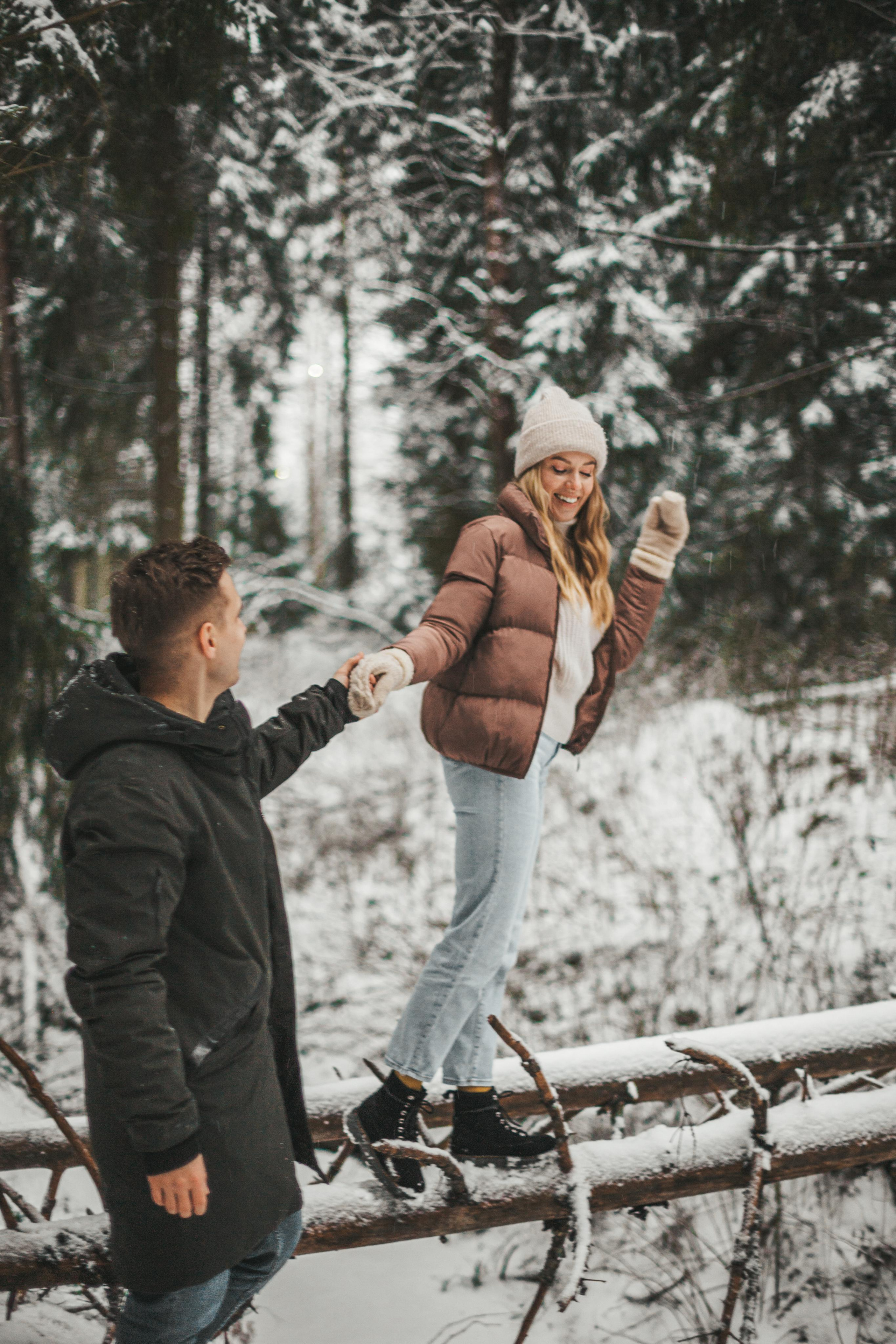 Winter. Wedding, family and portrait photographer in Portland