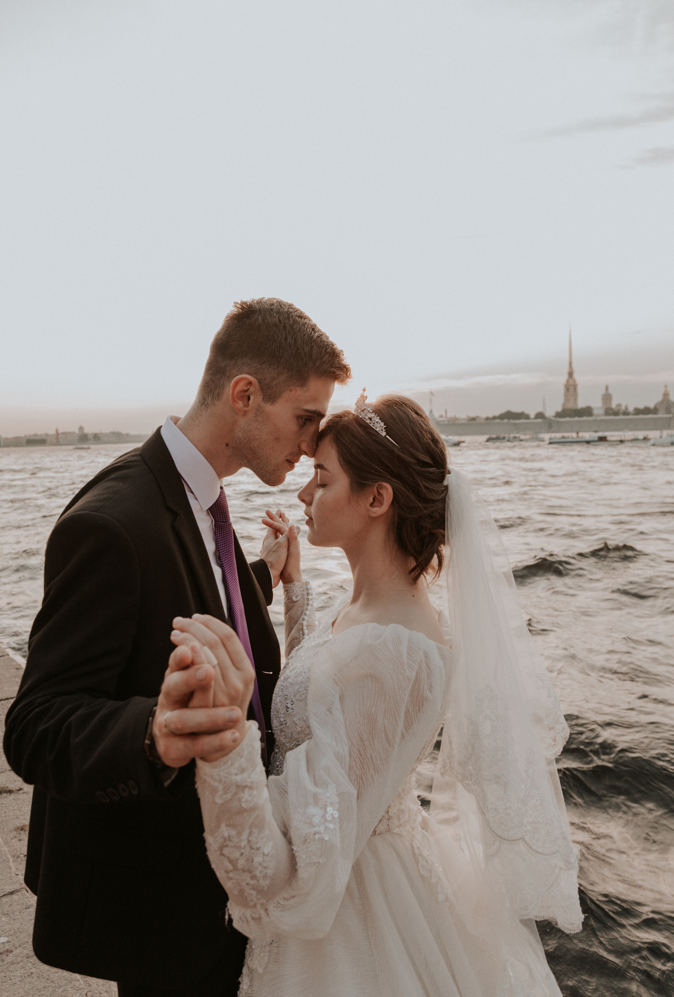 Lilian & Stephan. Wedding, family and portrait photographer in Portland