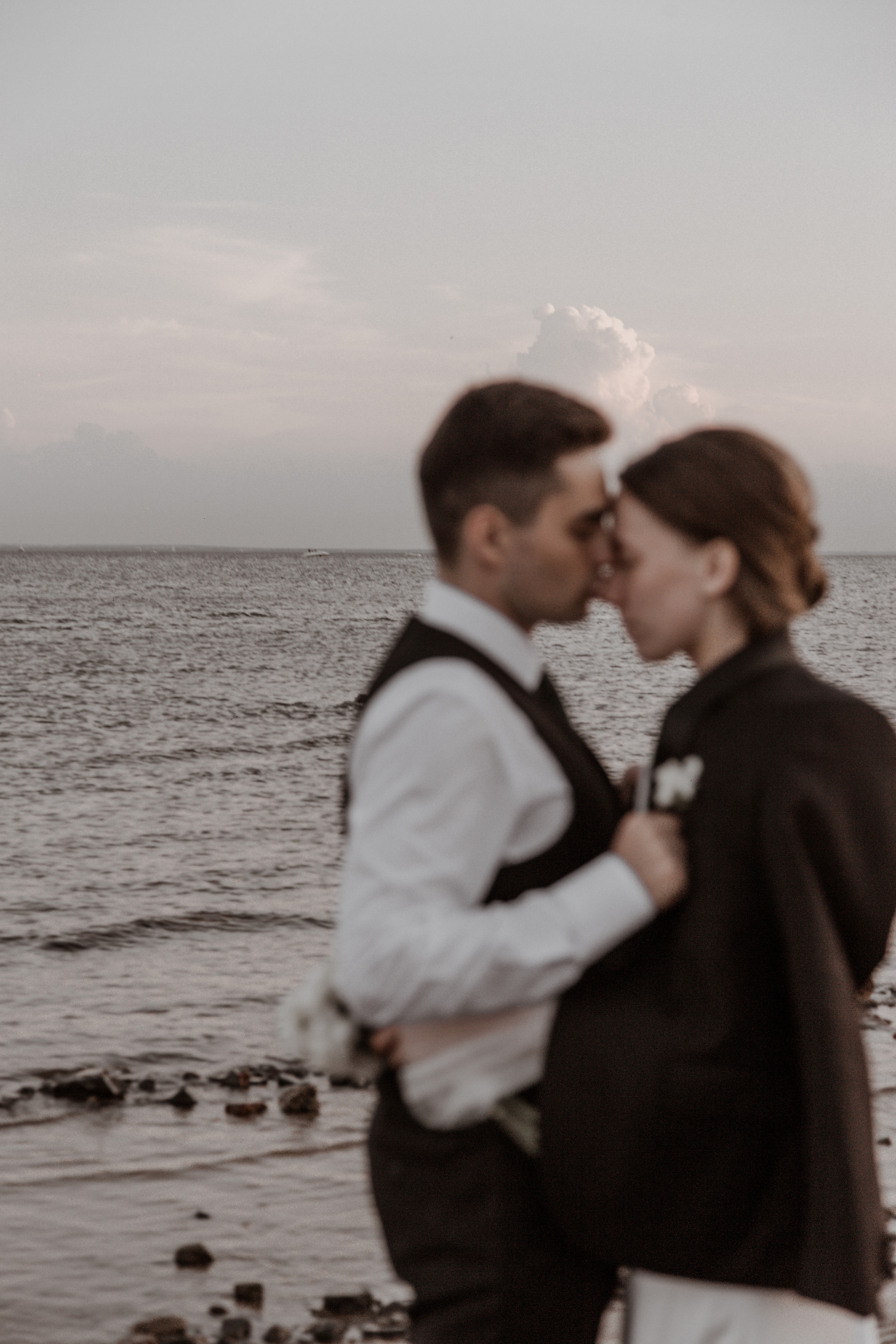 Ndya & Alex. Wedding, family and portrait photographer in Portland