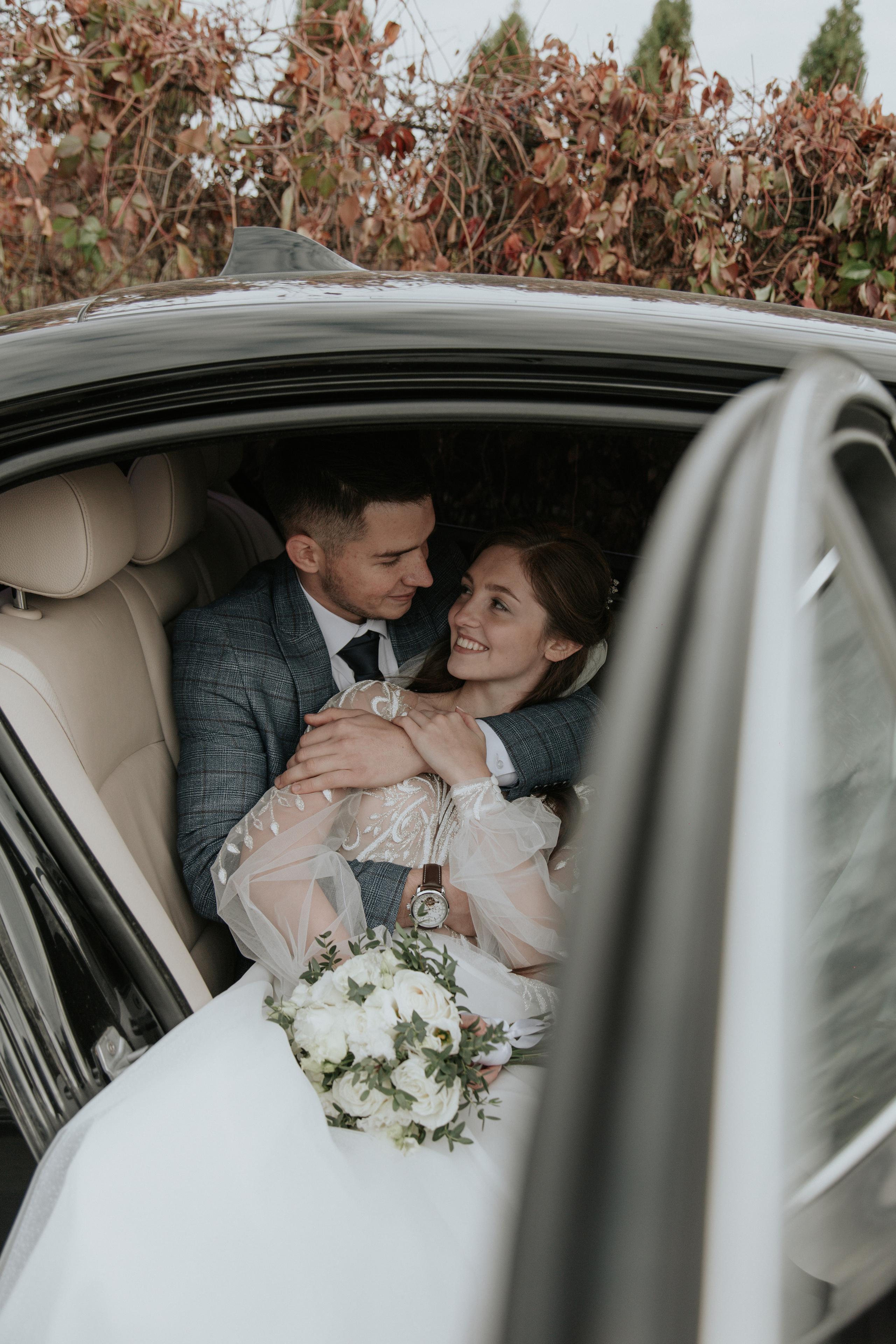 Diana & Daniil. Wedding, family and portrait photographer in Portland