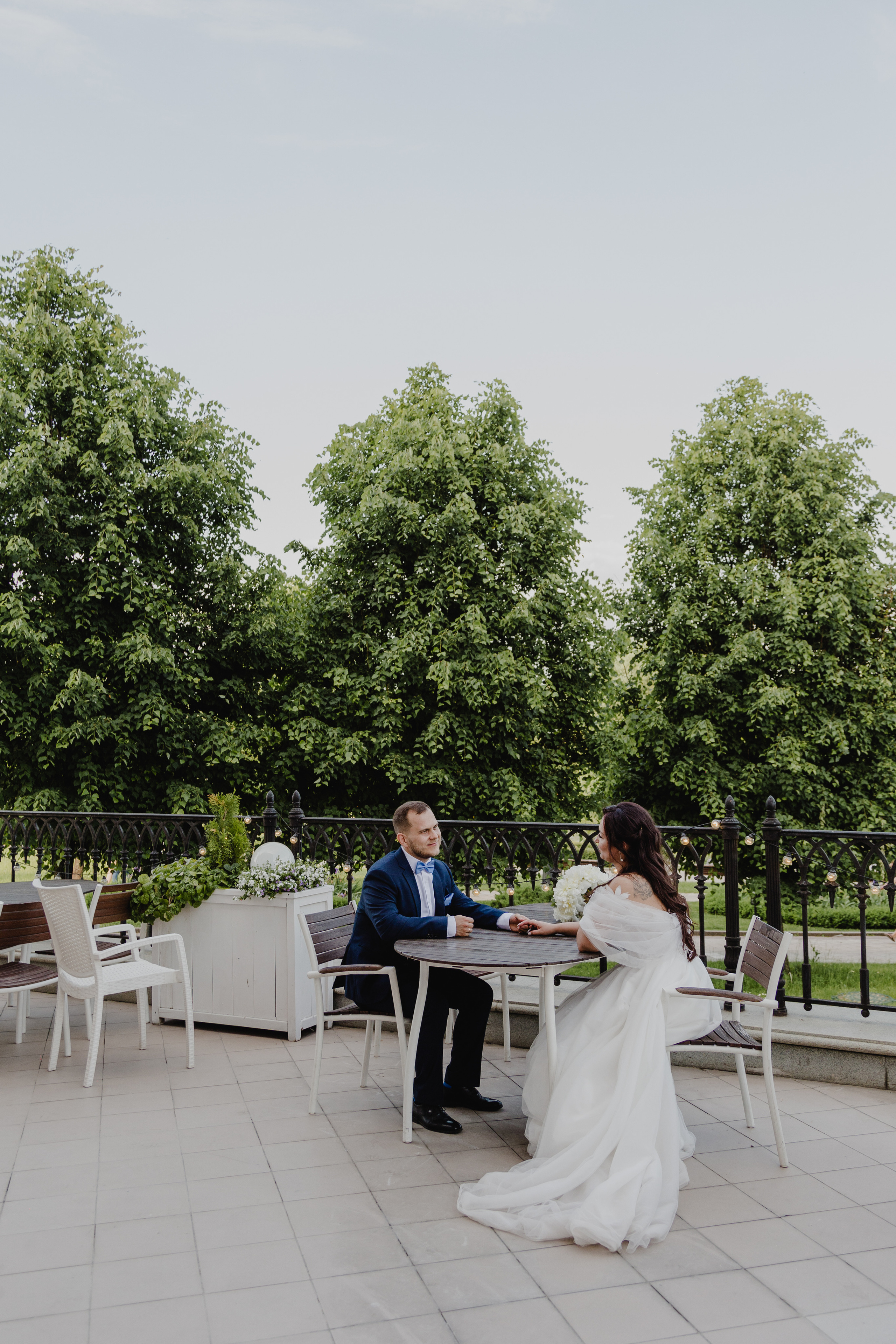 Artem & Yulia. Wedding, family and portrait photographer in Portland