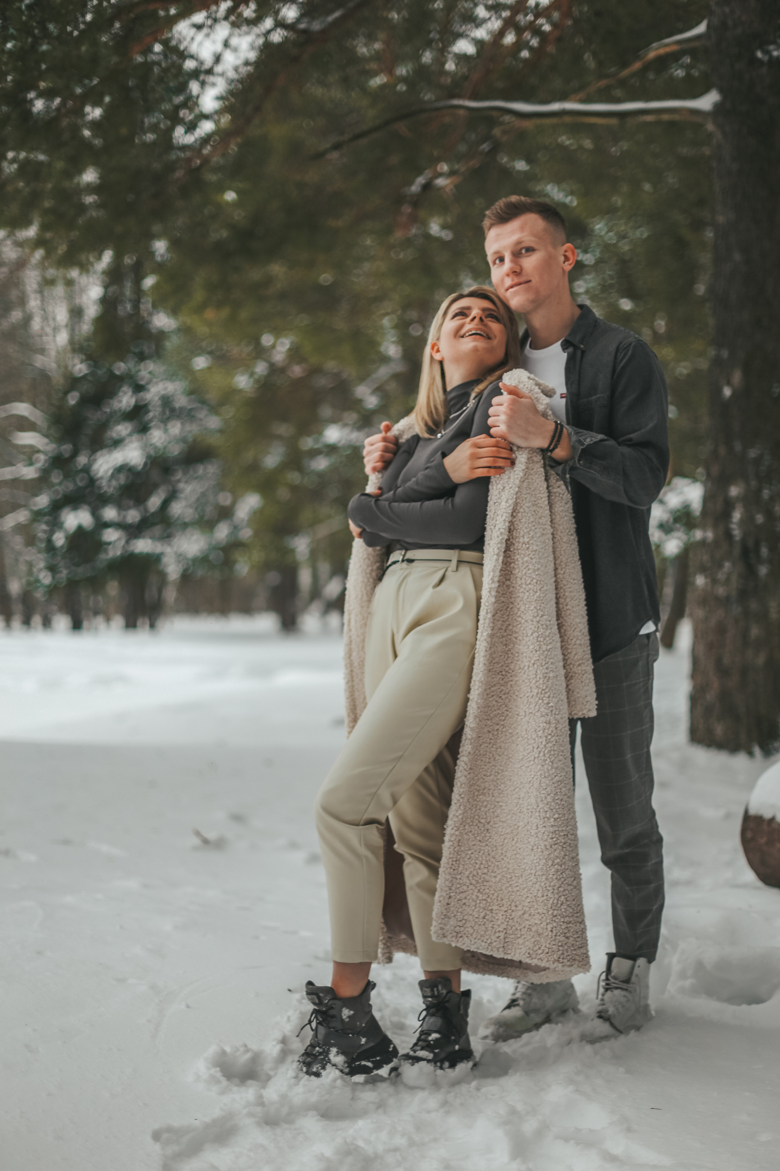Winter. Wedding, family and portrait photographer in Portland