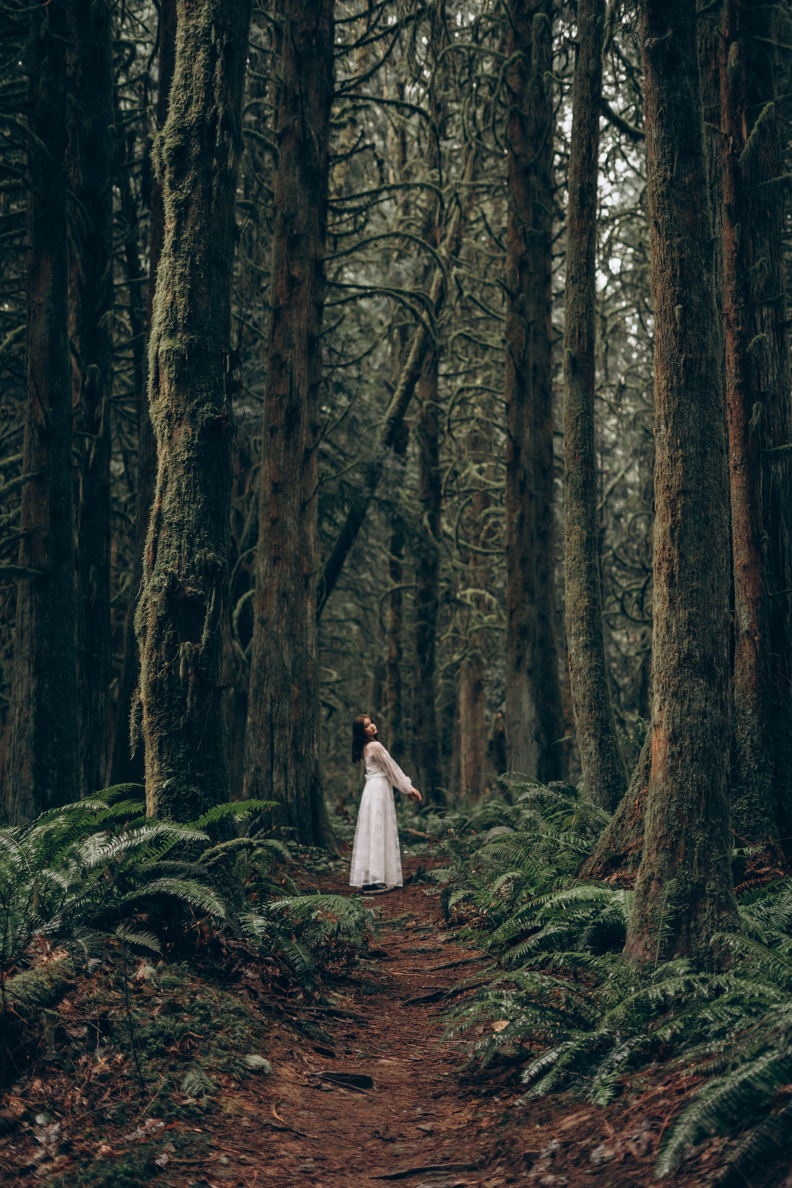 Korneliia. Wedding, family and portrait photographer in Portland