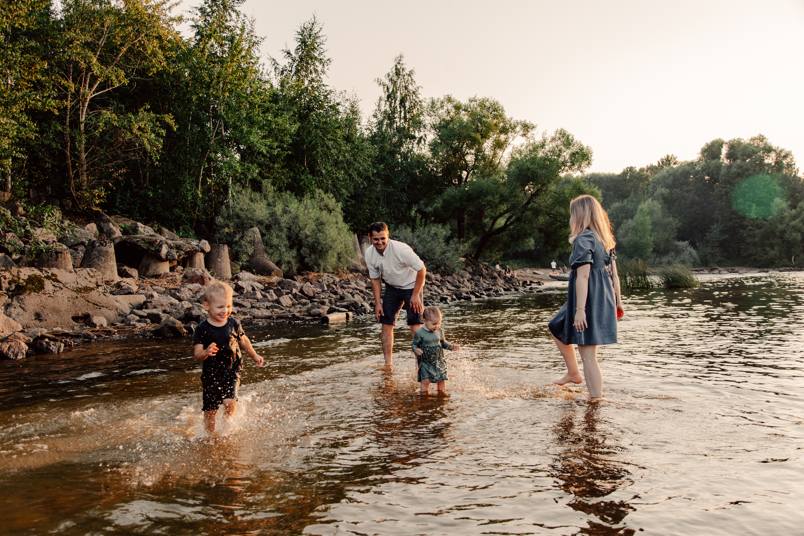 Zhivolup. Wedding, family and portrait photographer in Portland