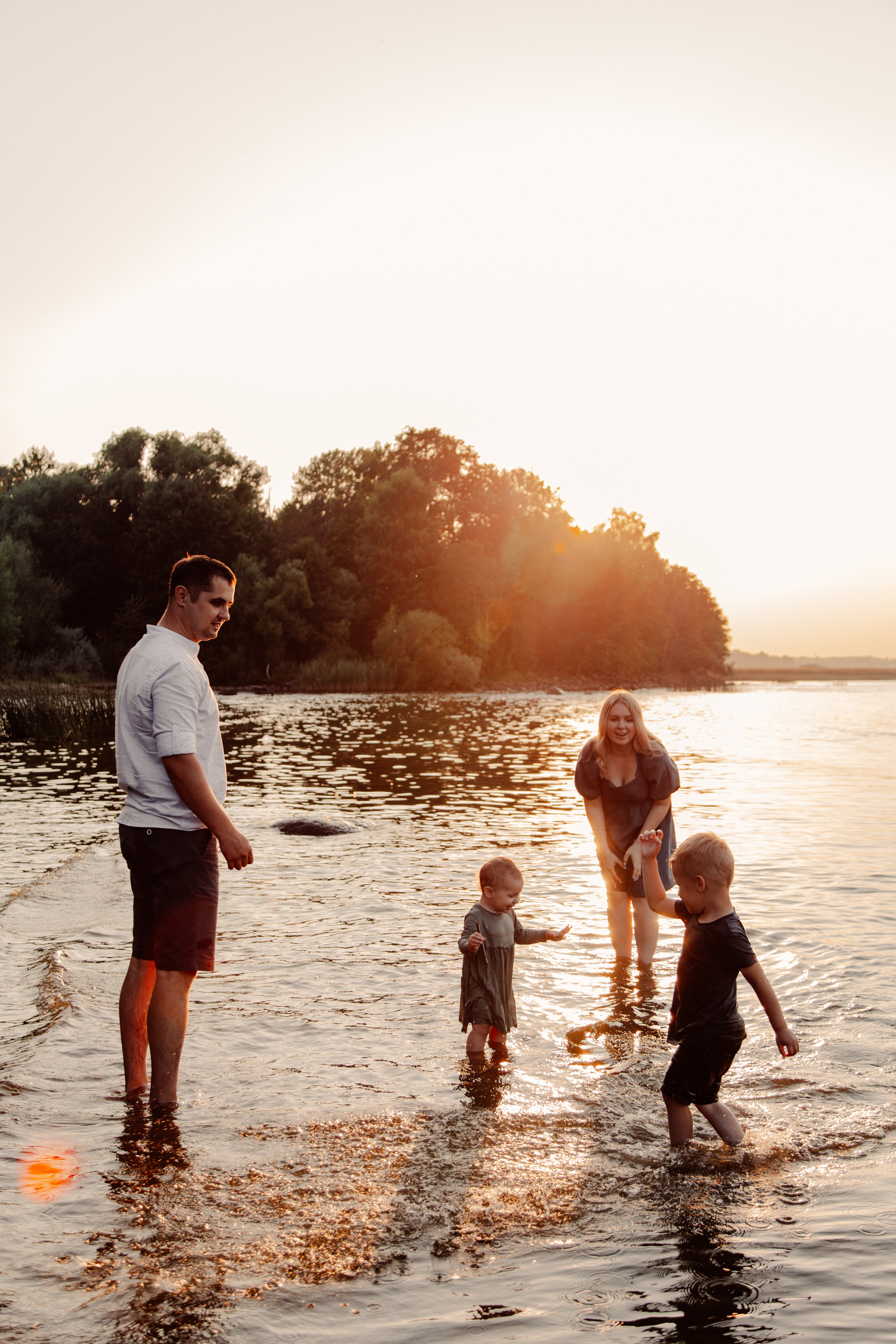 Zhivolup. Wedding, family and portrait photographer in Portland