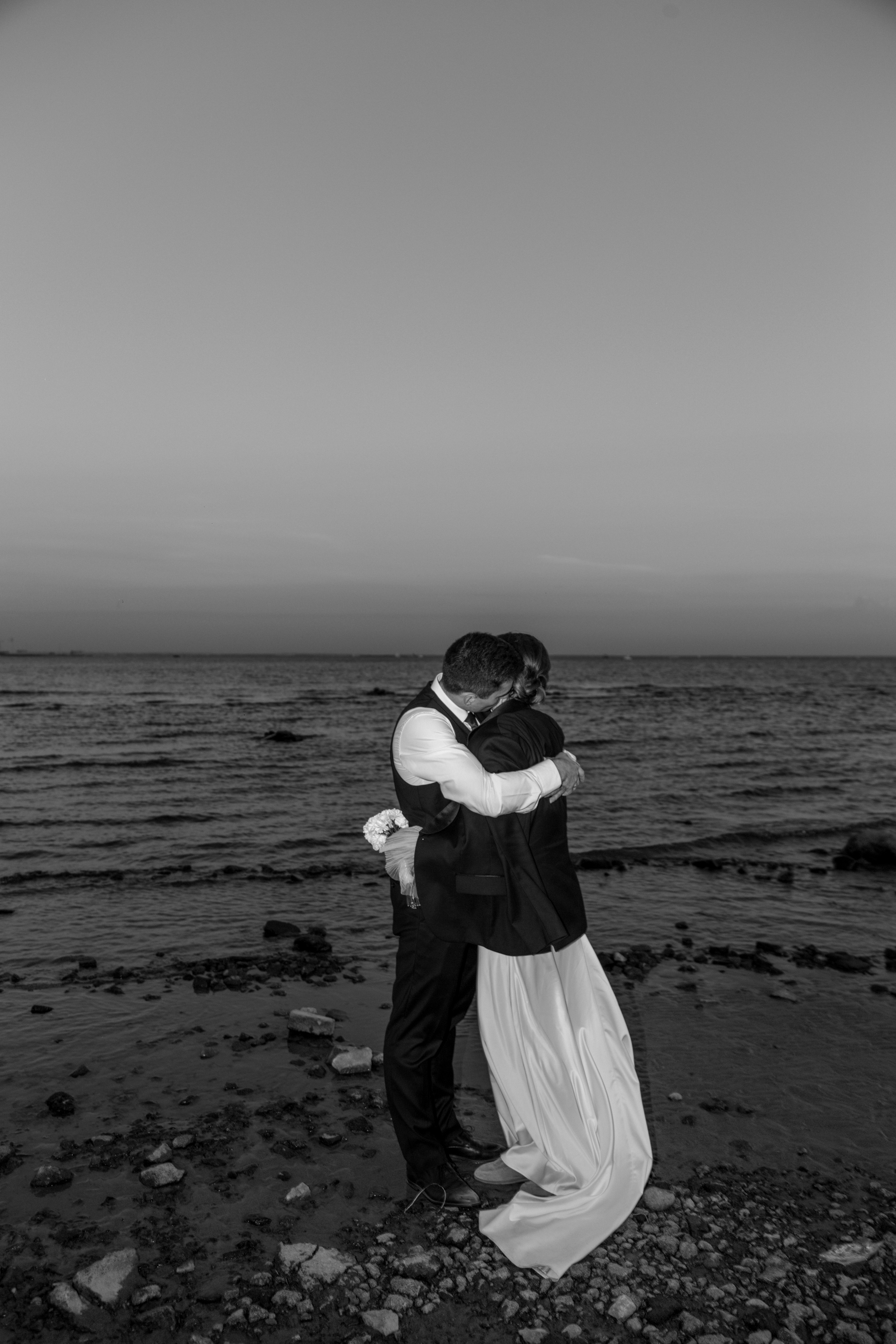 Ndya & Alex. Wedding, family and portrait photographer in Portland