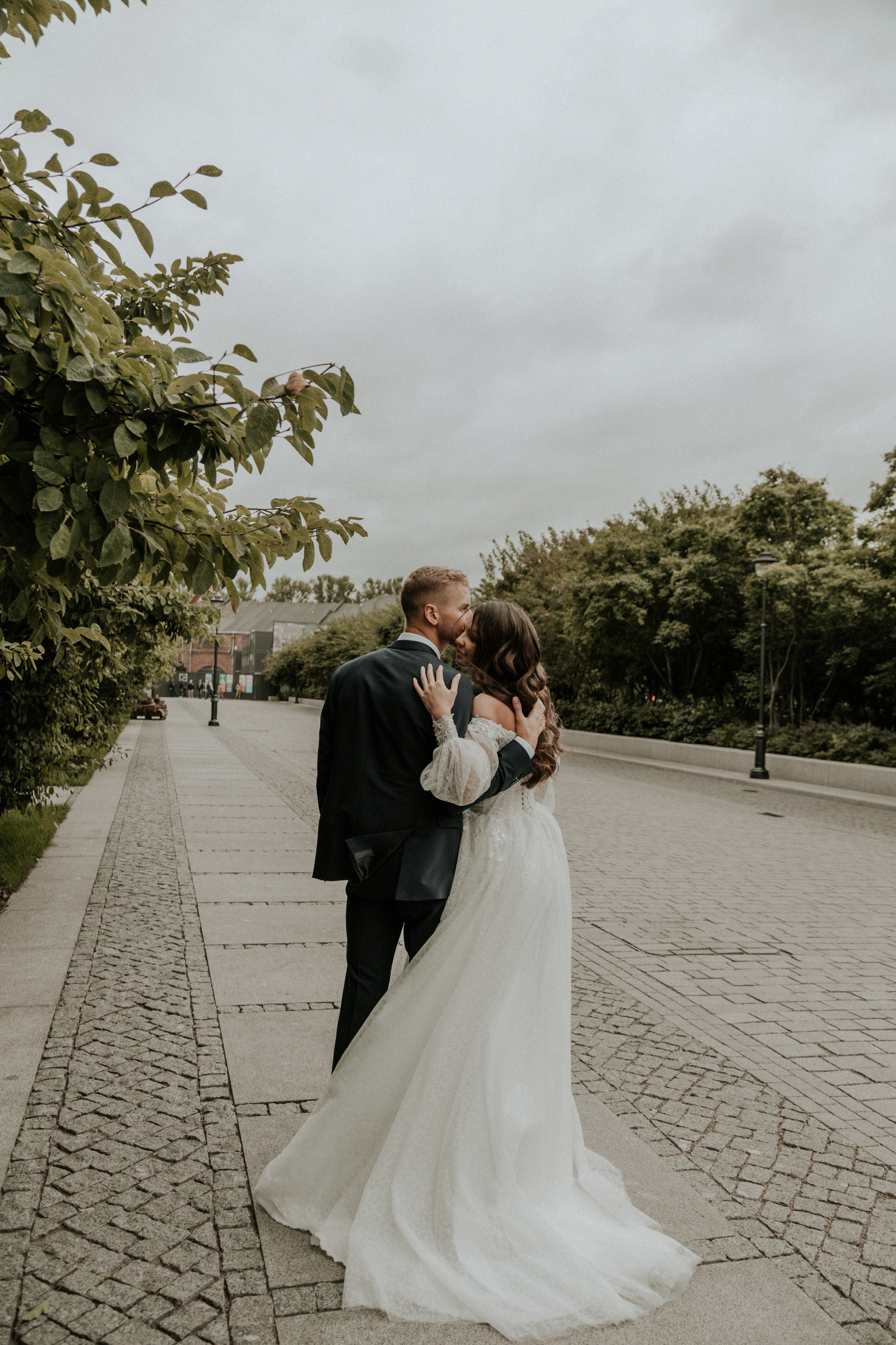 Evgeny & Karina. Wedding, family and portrait photographer in Portland