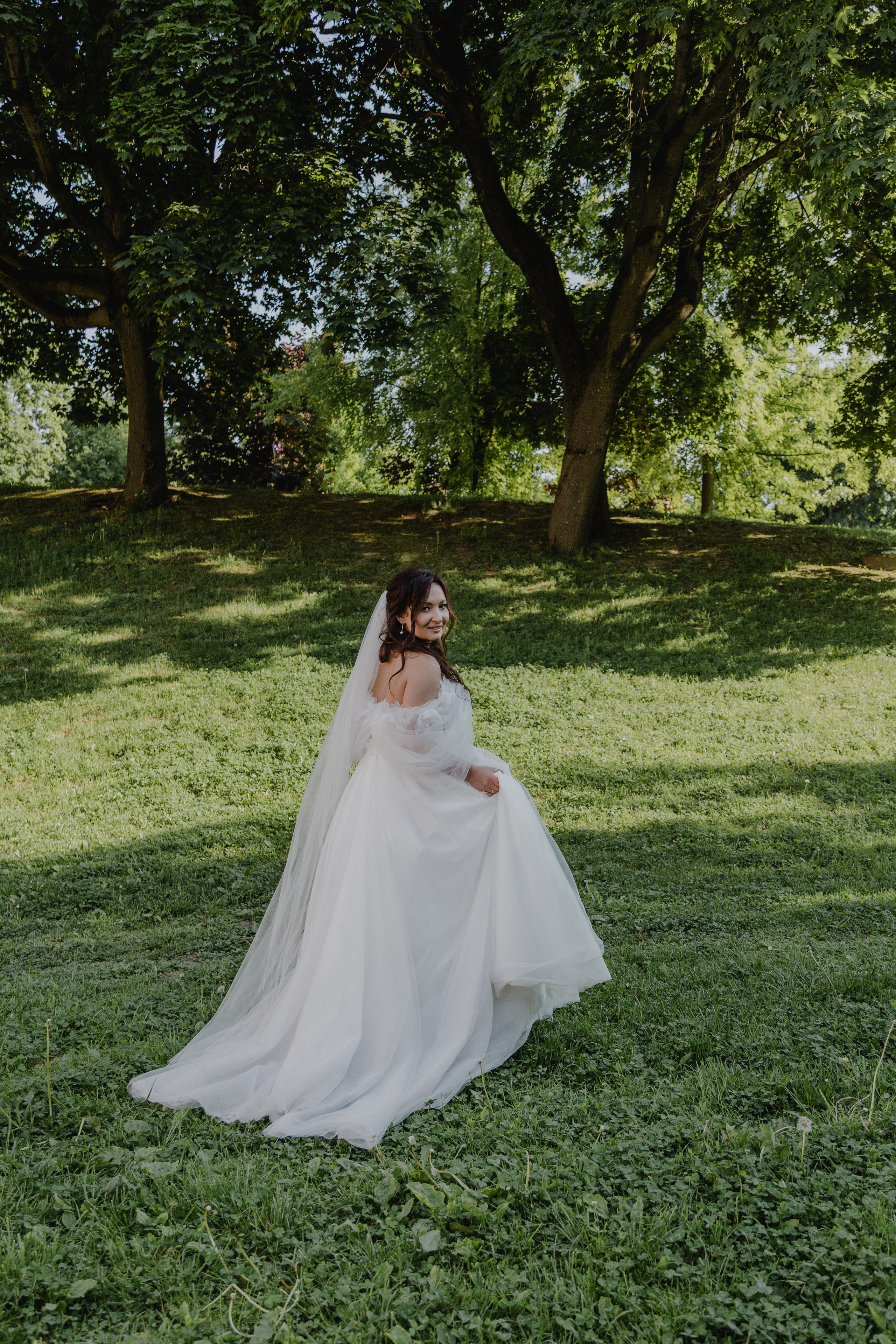 Artem & Yulia. Wedding, family and portrait photographer in Portland