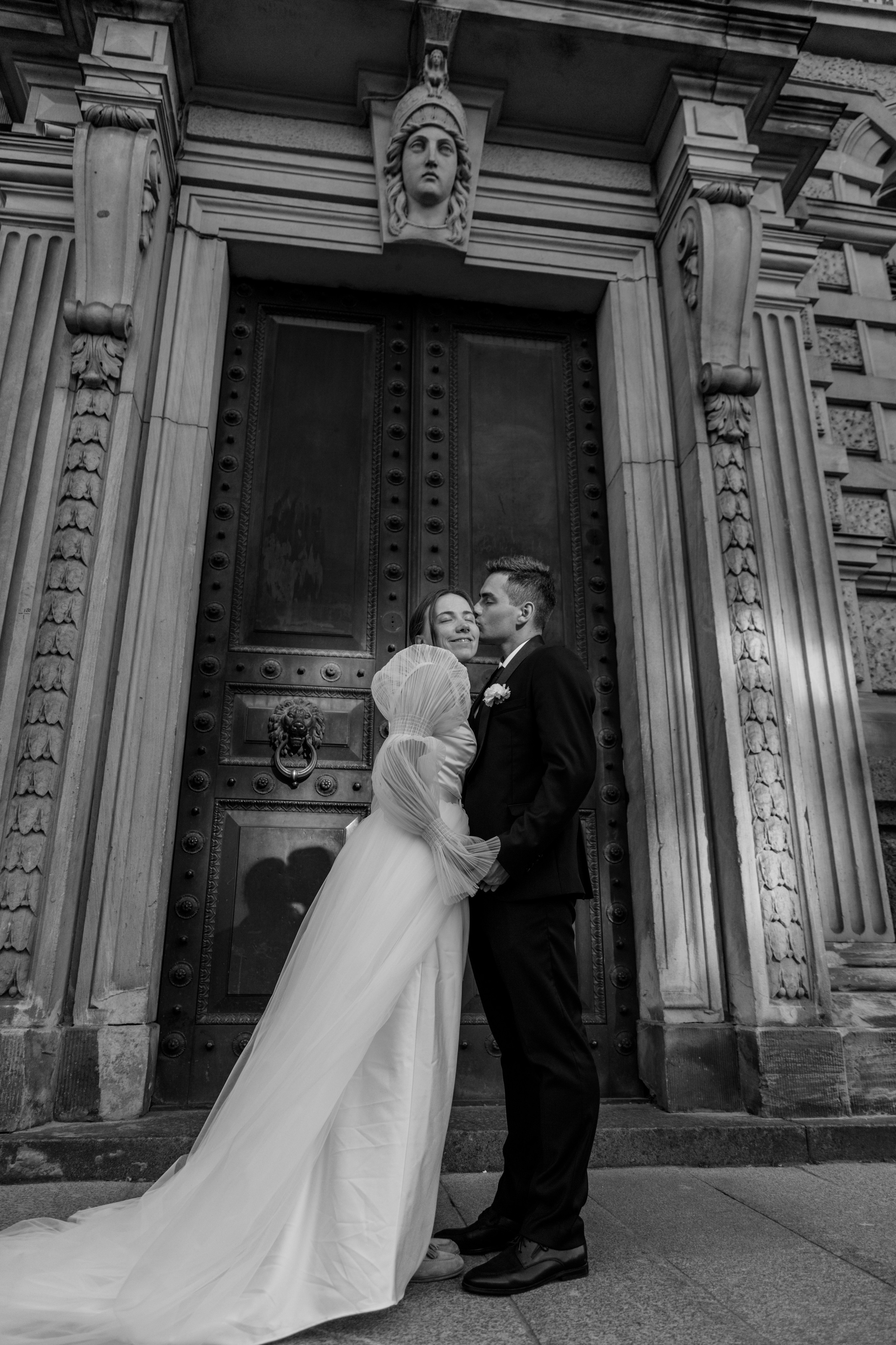 Ndya & Alex. Wedding, family and portrait photographer in Portland