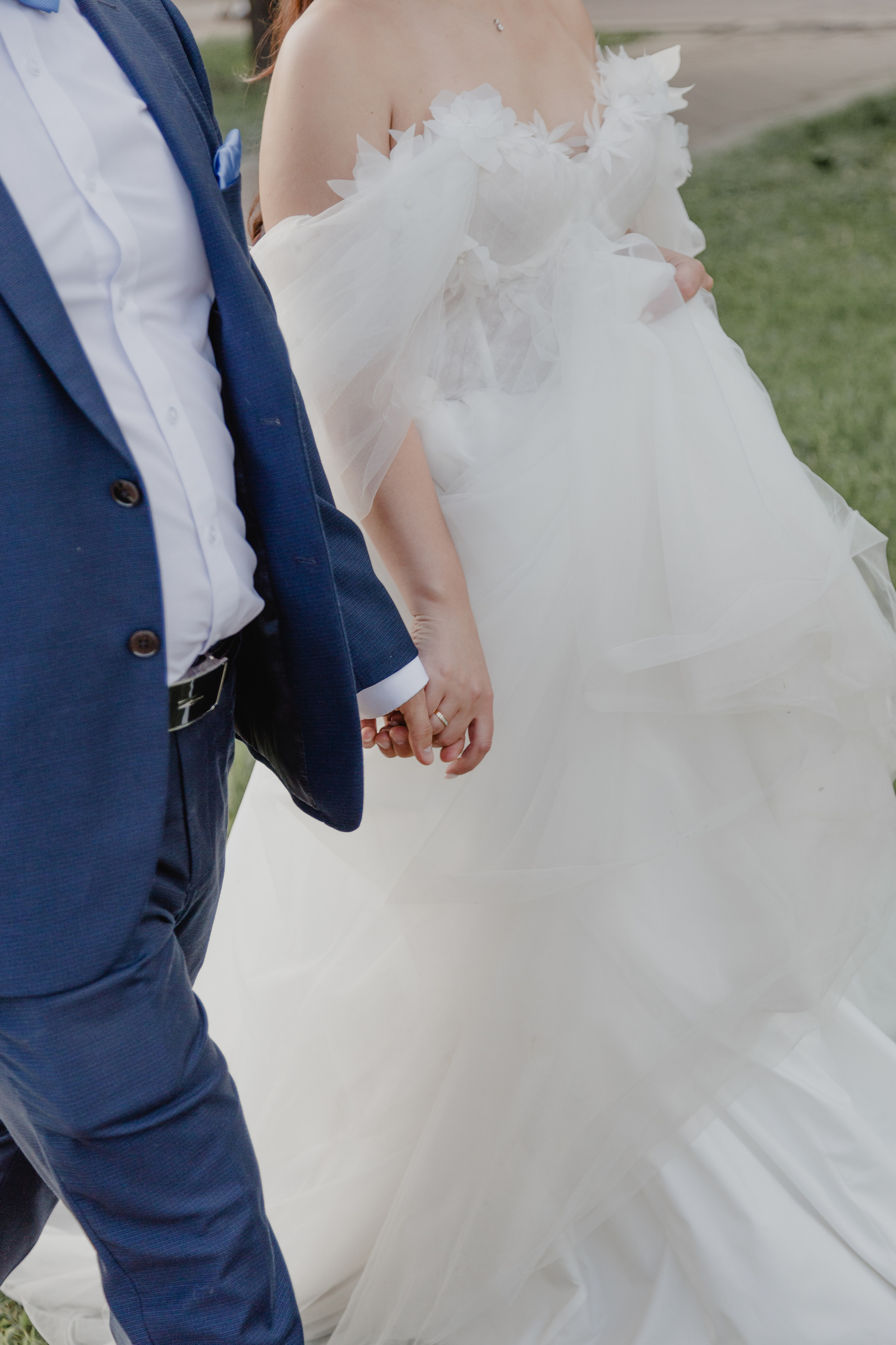 Artem & Yulia. Wedding, family and portrait photographer in Portland