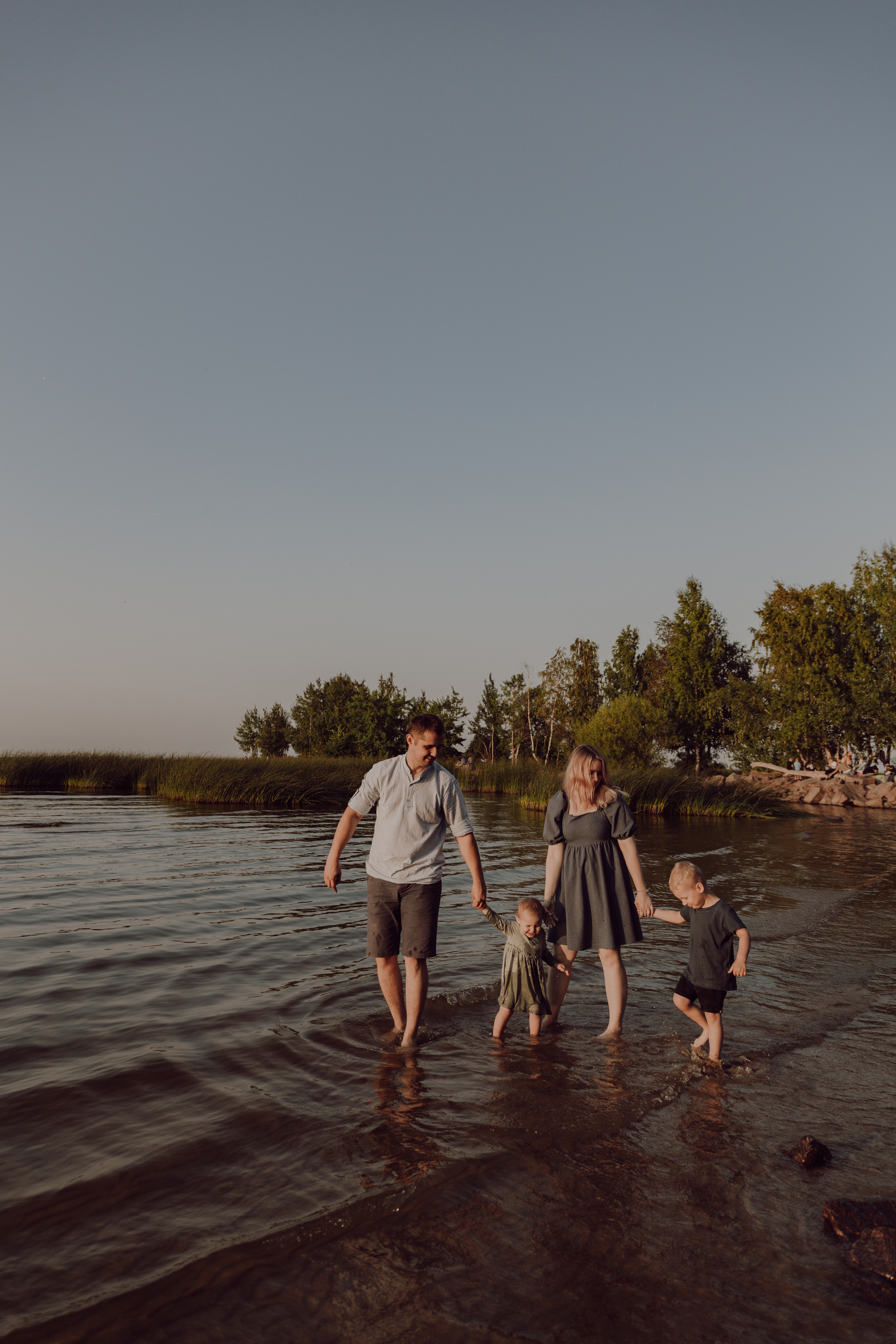 Zhivolup. Wedding, family and portrait photographer in Portland