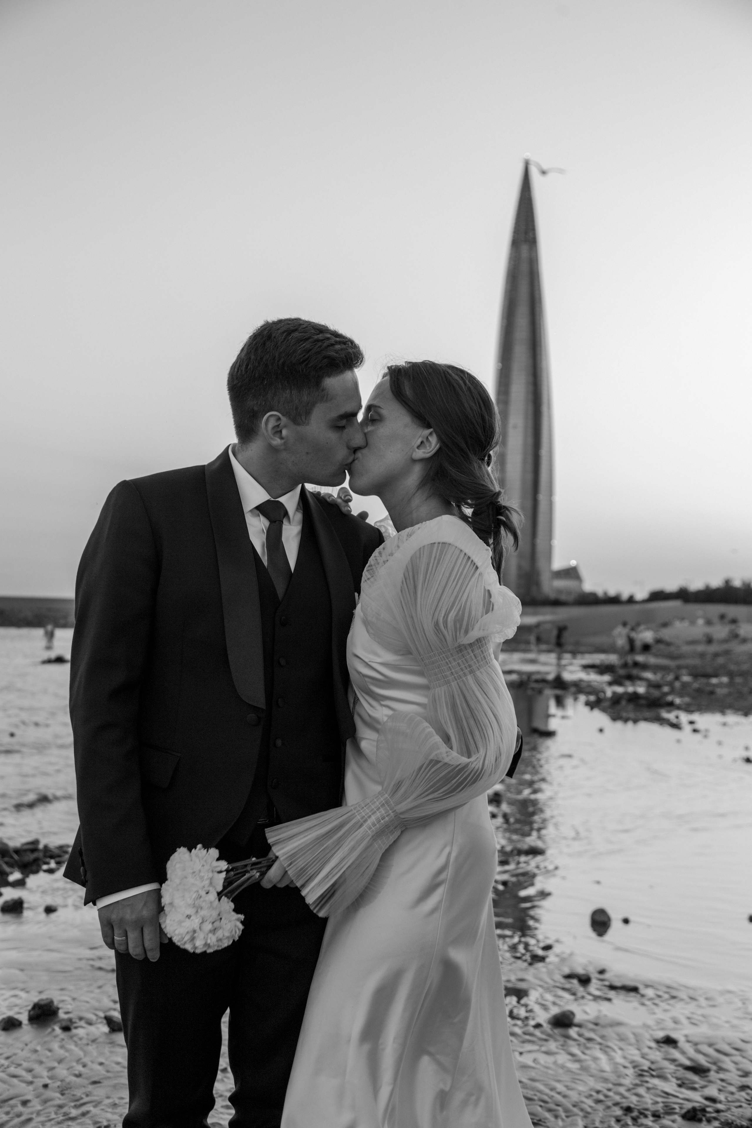 Ndya & Alex. Wedding, family and portrait photographer in Portland