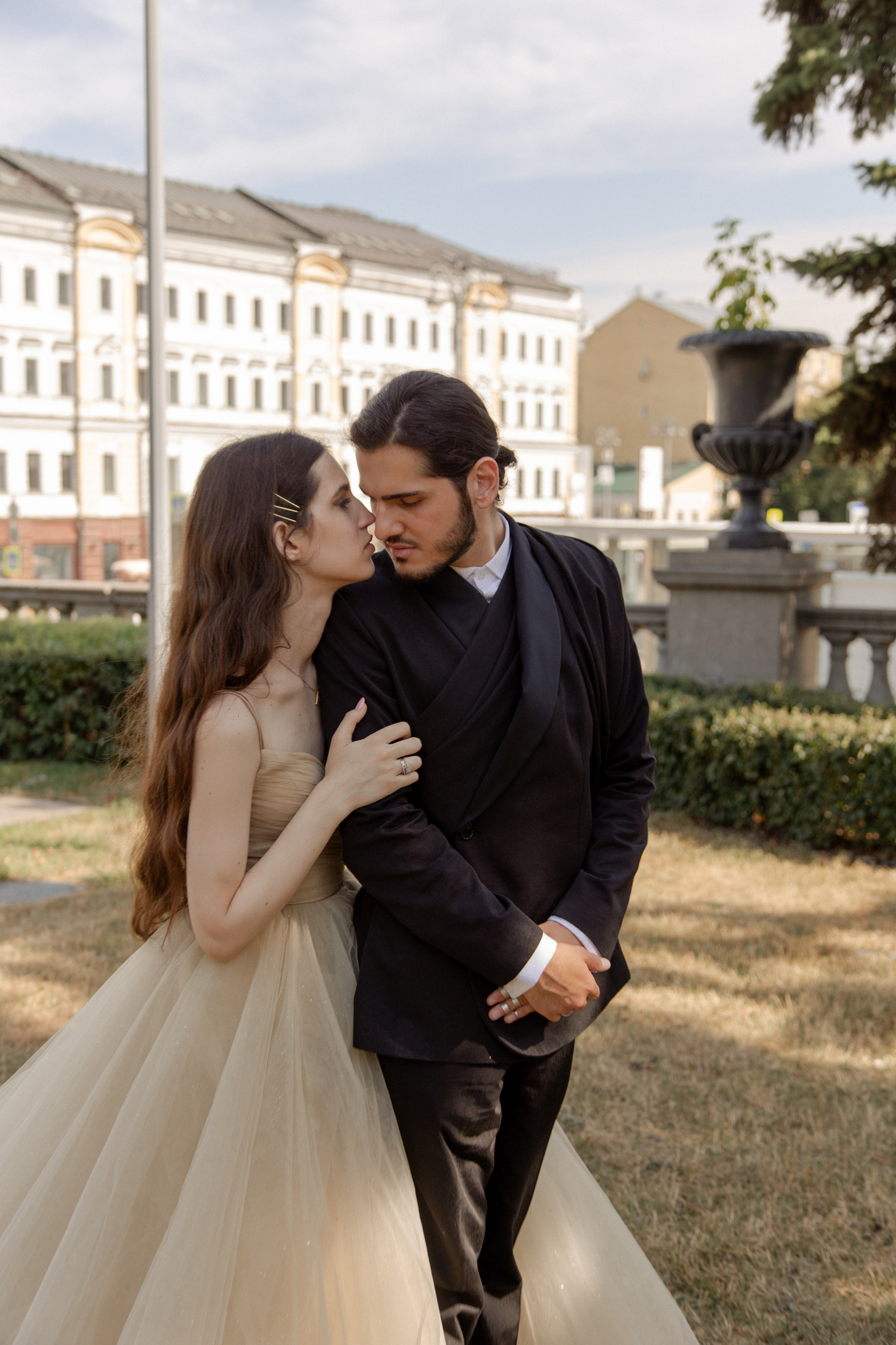 Afina & Artur. Wedding, family and portrait photographer in Portland