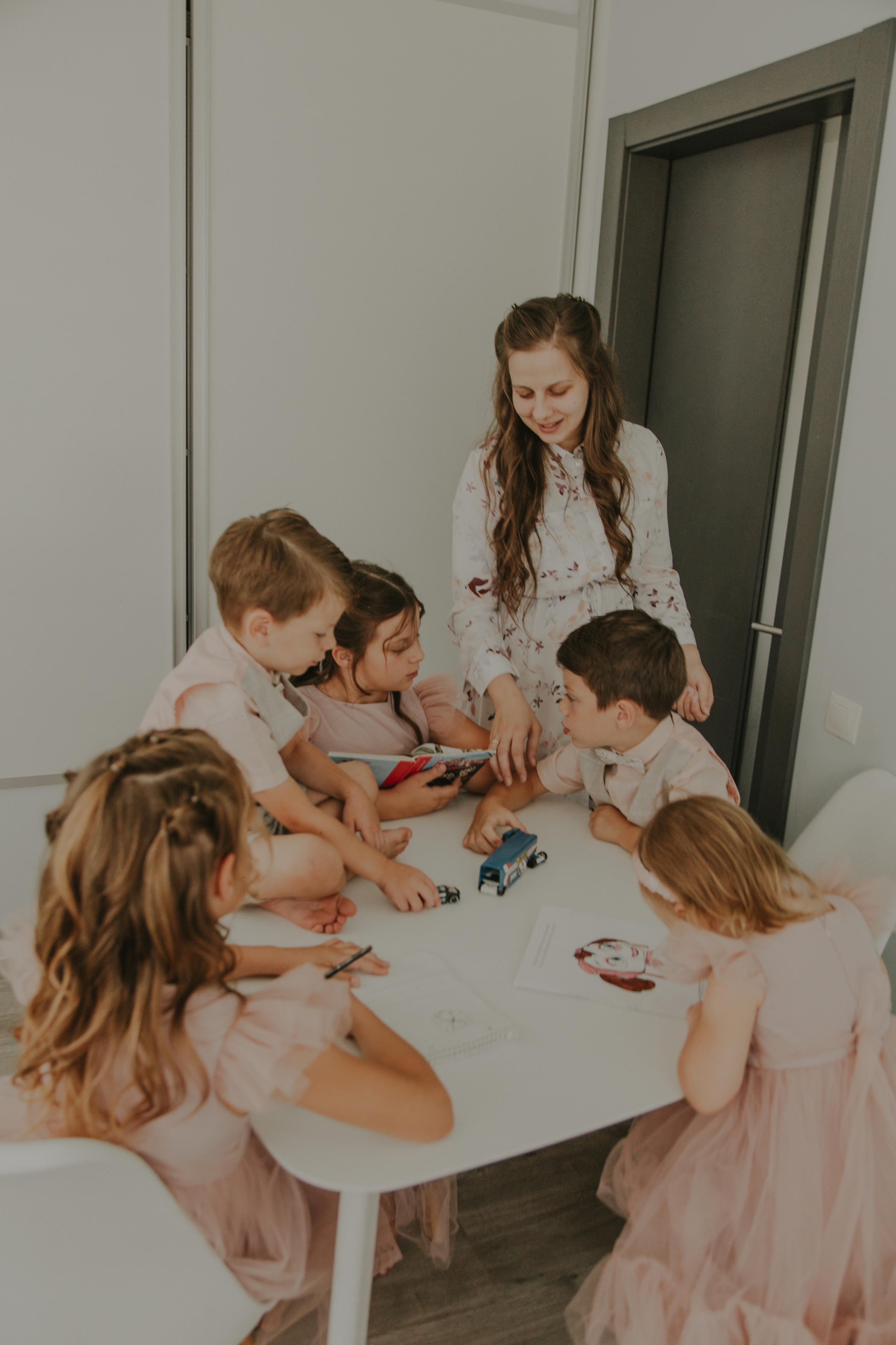 Kryachovs. Wedding, family and portrait photographer in Portland