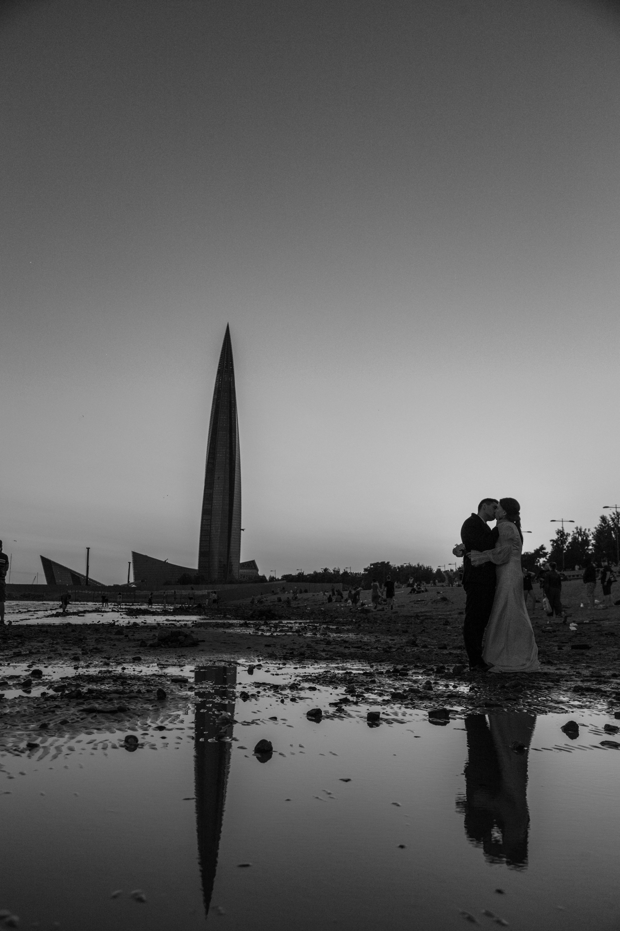 Ndya & Alex. Wedding, family and portrait photographer in Portland