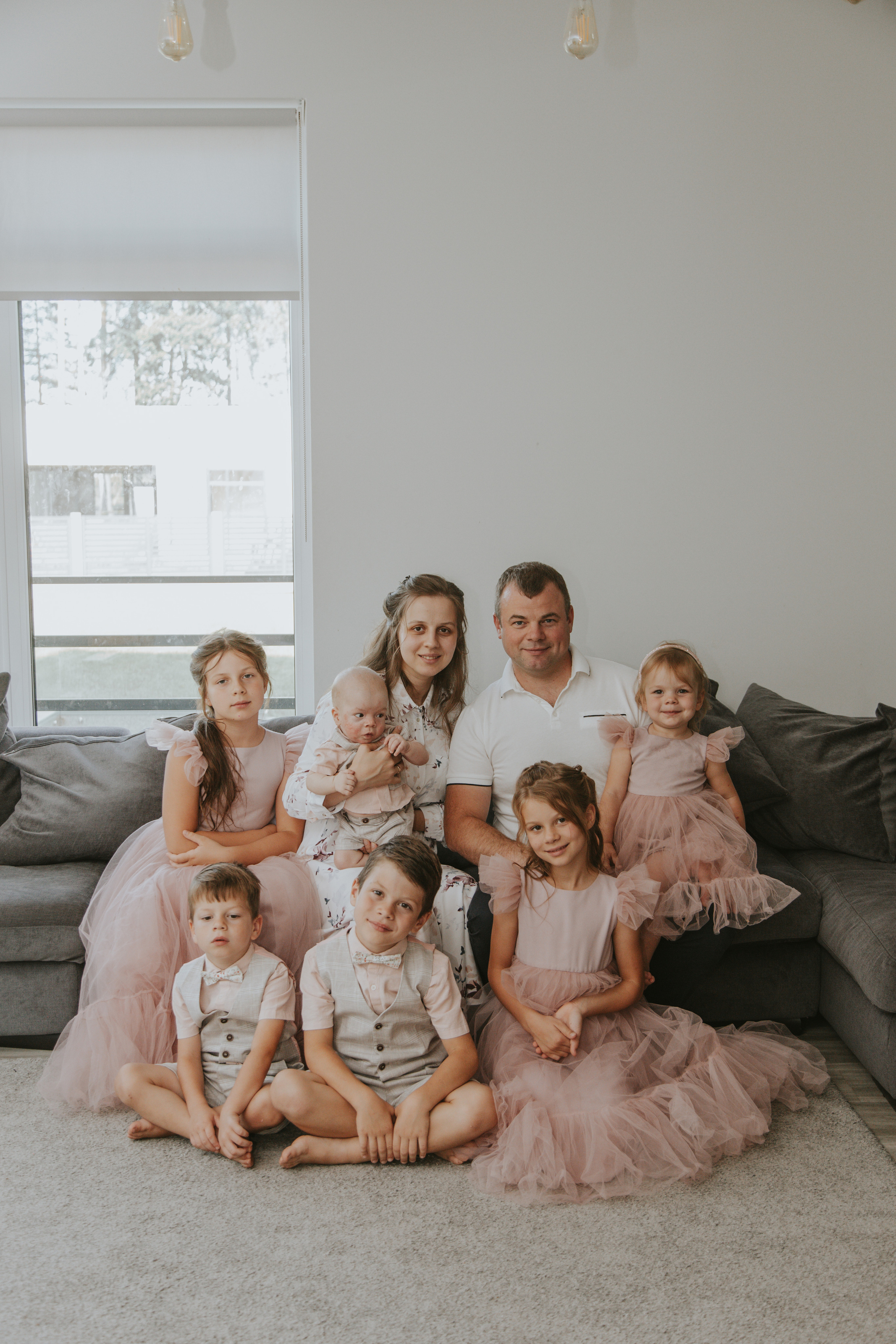 Kryachovs. Wedding, family and portrait photographer in Portland