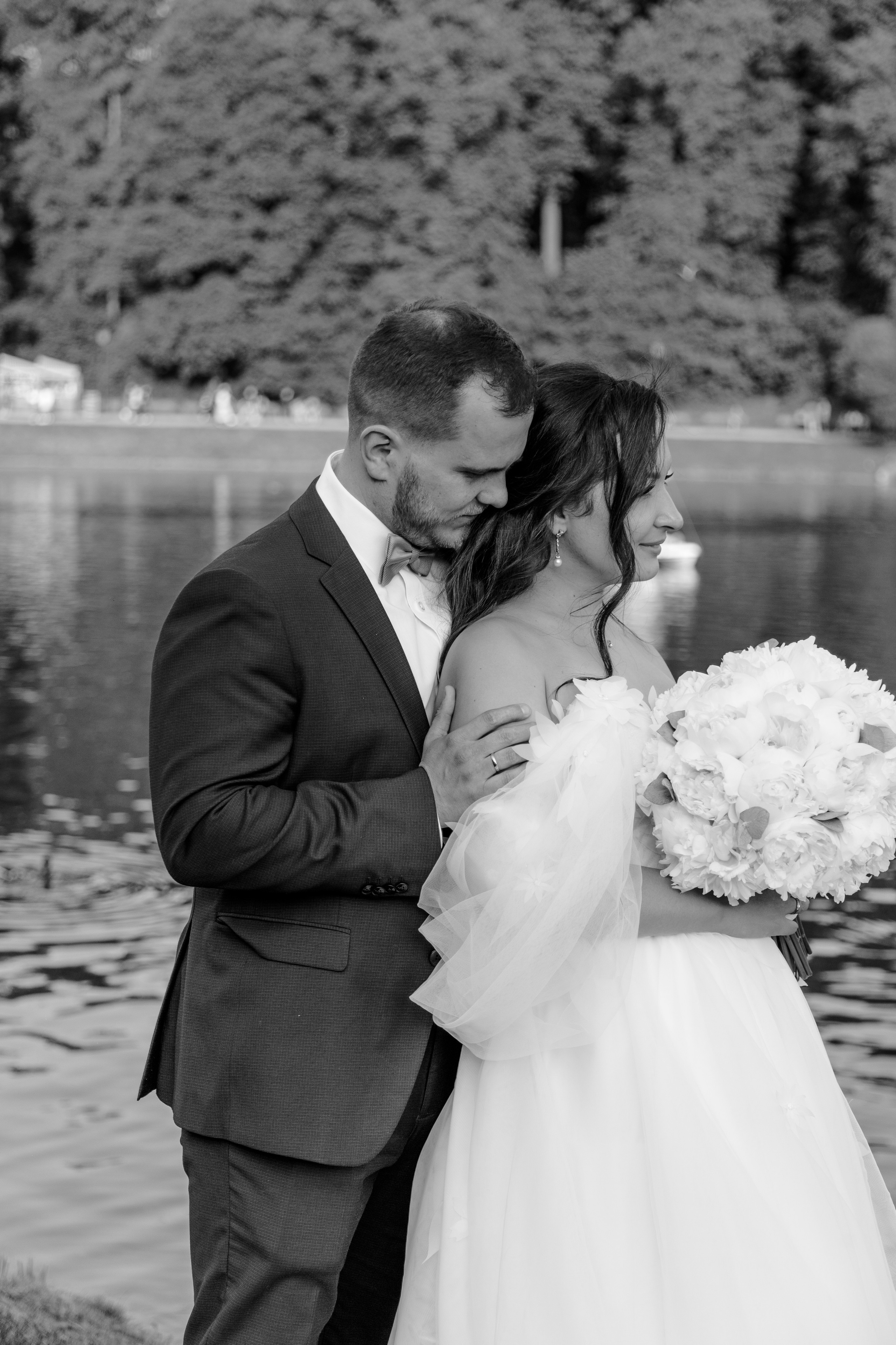 Artem & Yulia. Wedding, family and portrait photographer in Portland