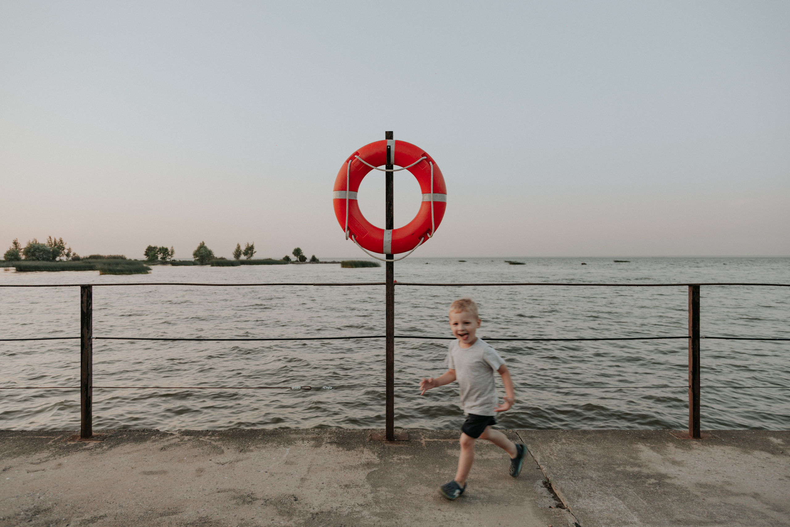 Zhivolup. Wedding, family and portrait photographer in Portland