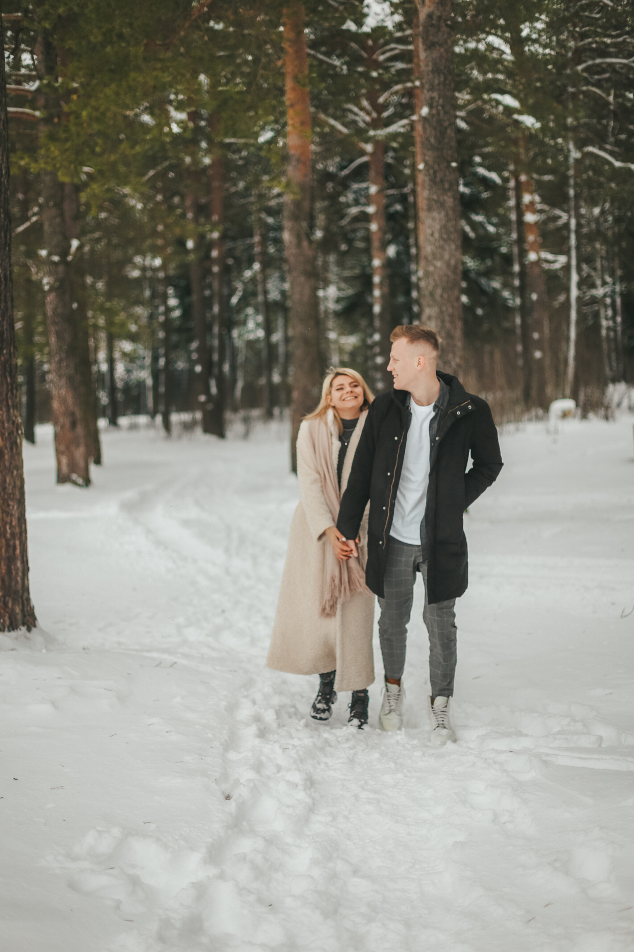 Winter. Wedding, family and portrait photographer in Portland