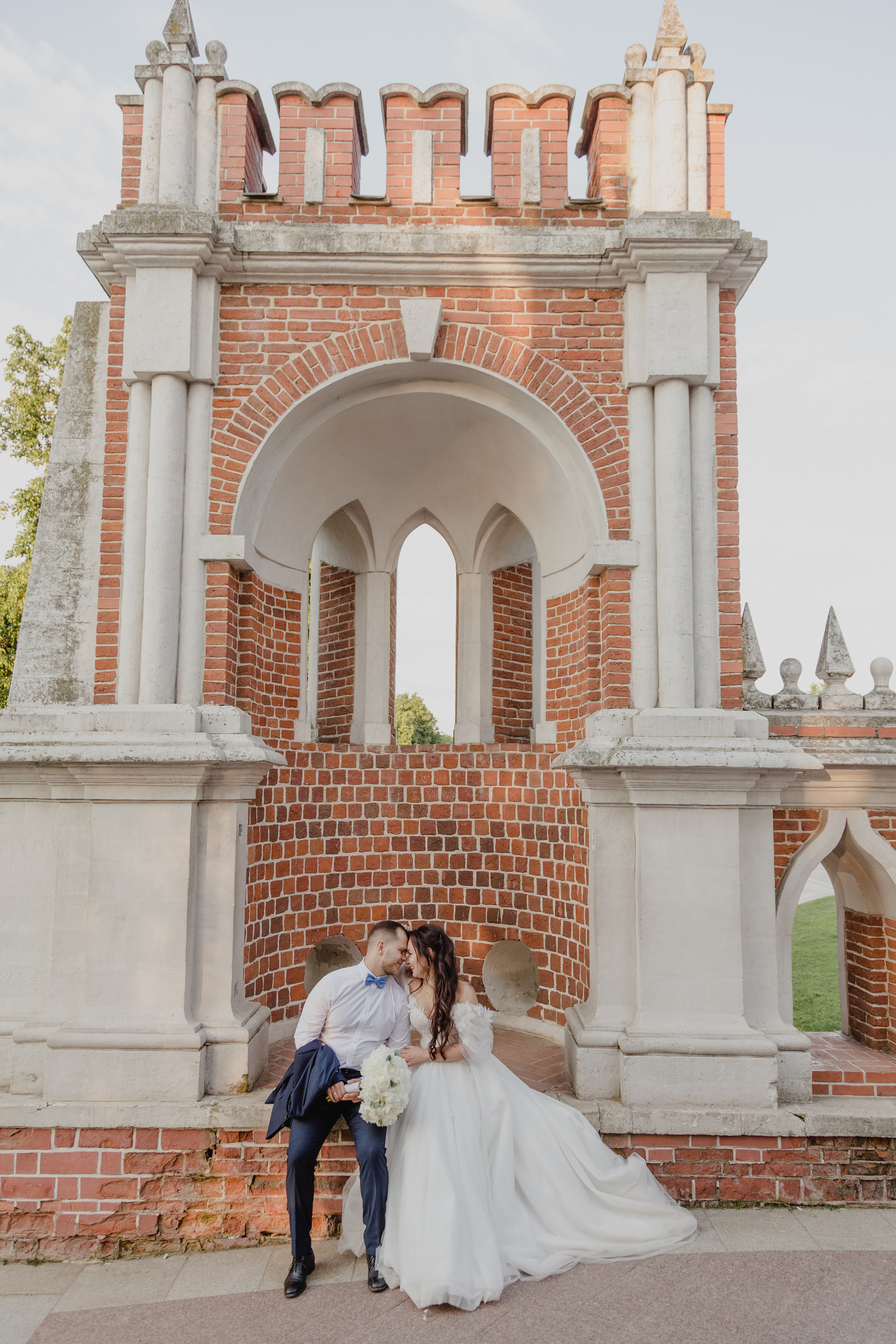 Artem & Yulia. Wedding, family and portrait photographer in Portland