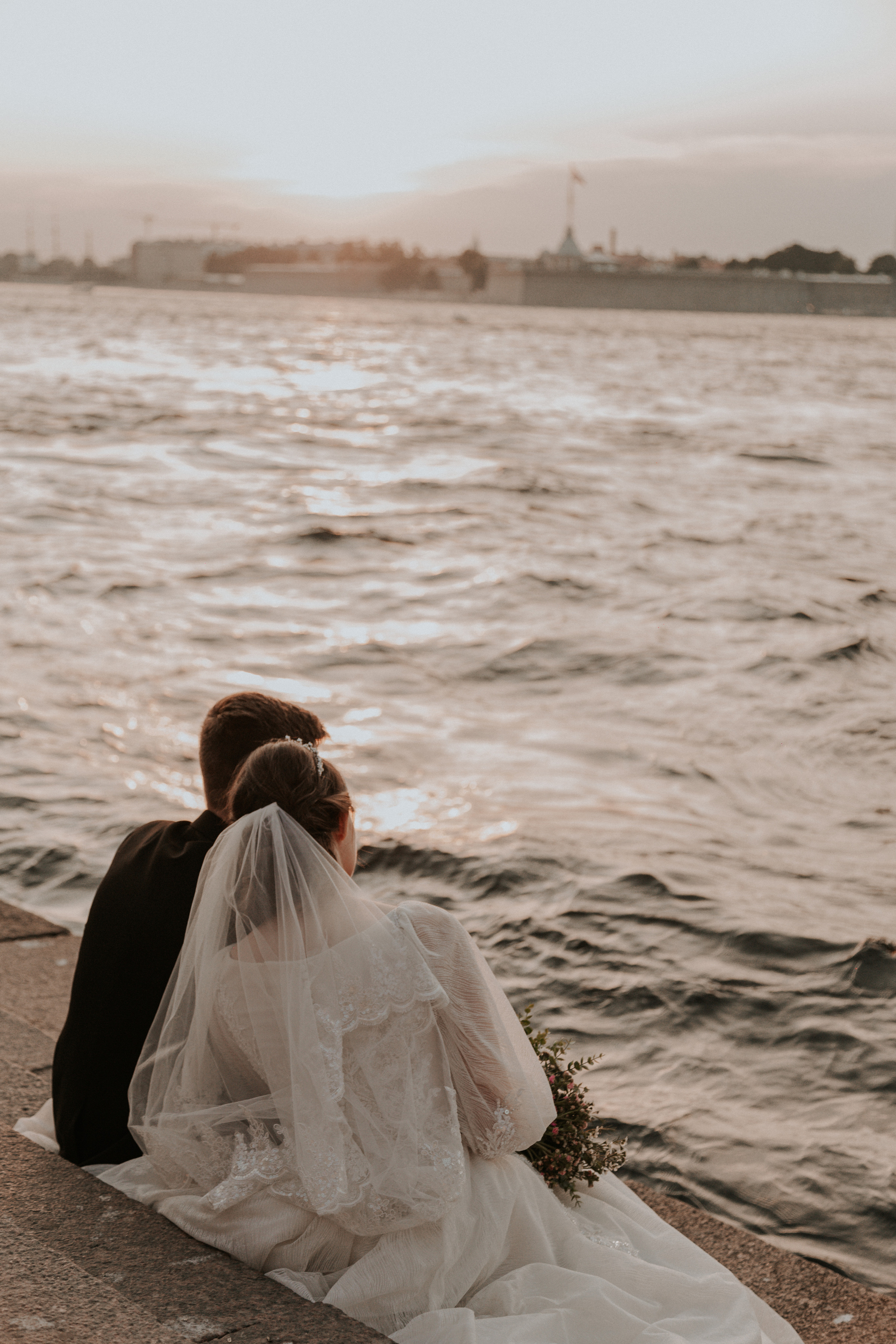 Lilian & Stephan. Wedding, family and portrait photographer in Portland