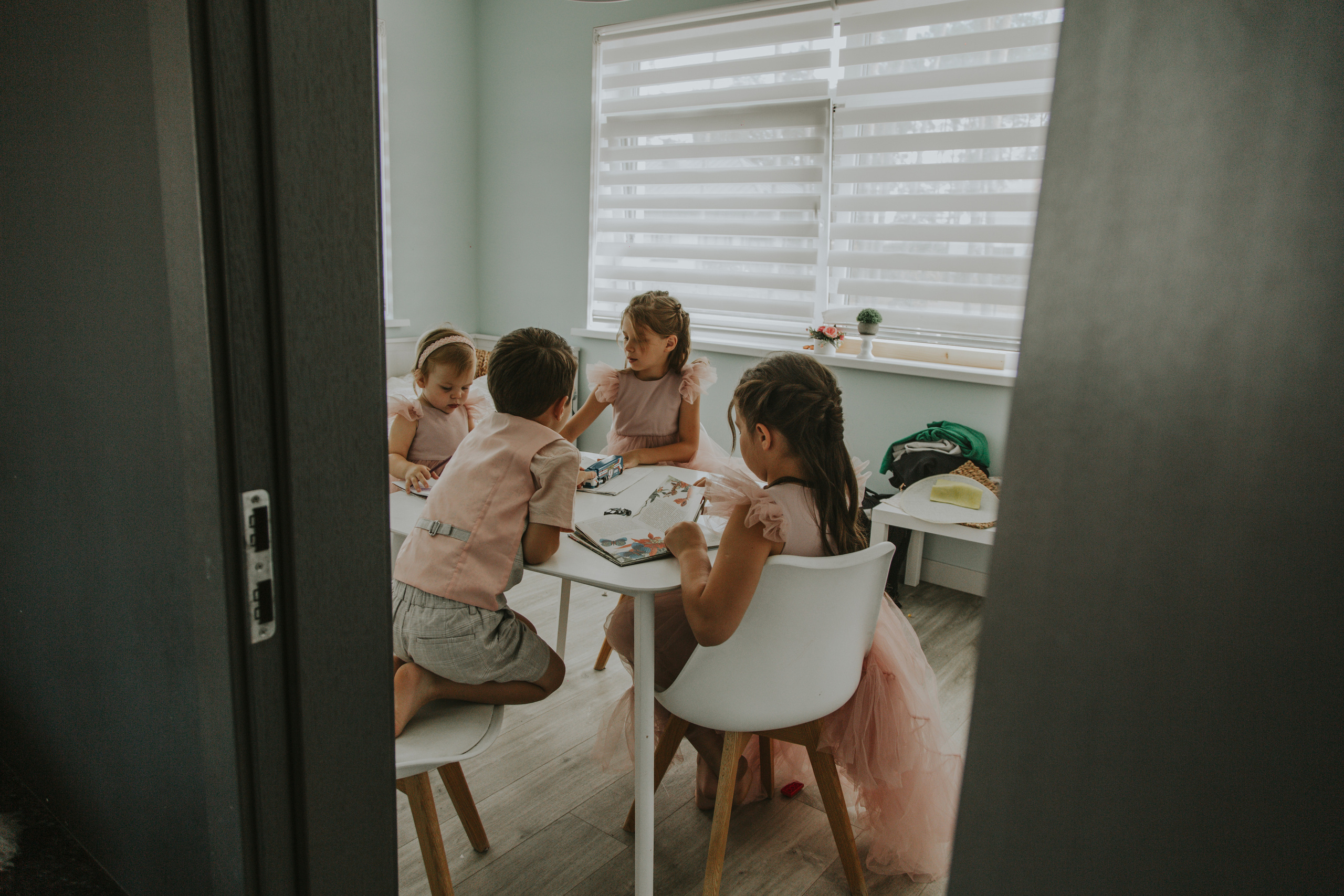 Kryachovs. Wedding, family and portrait photographer in Portland