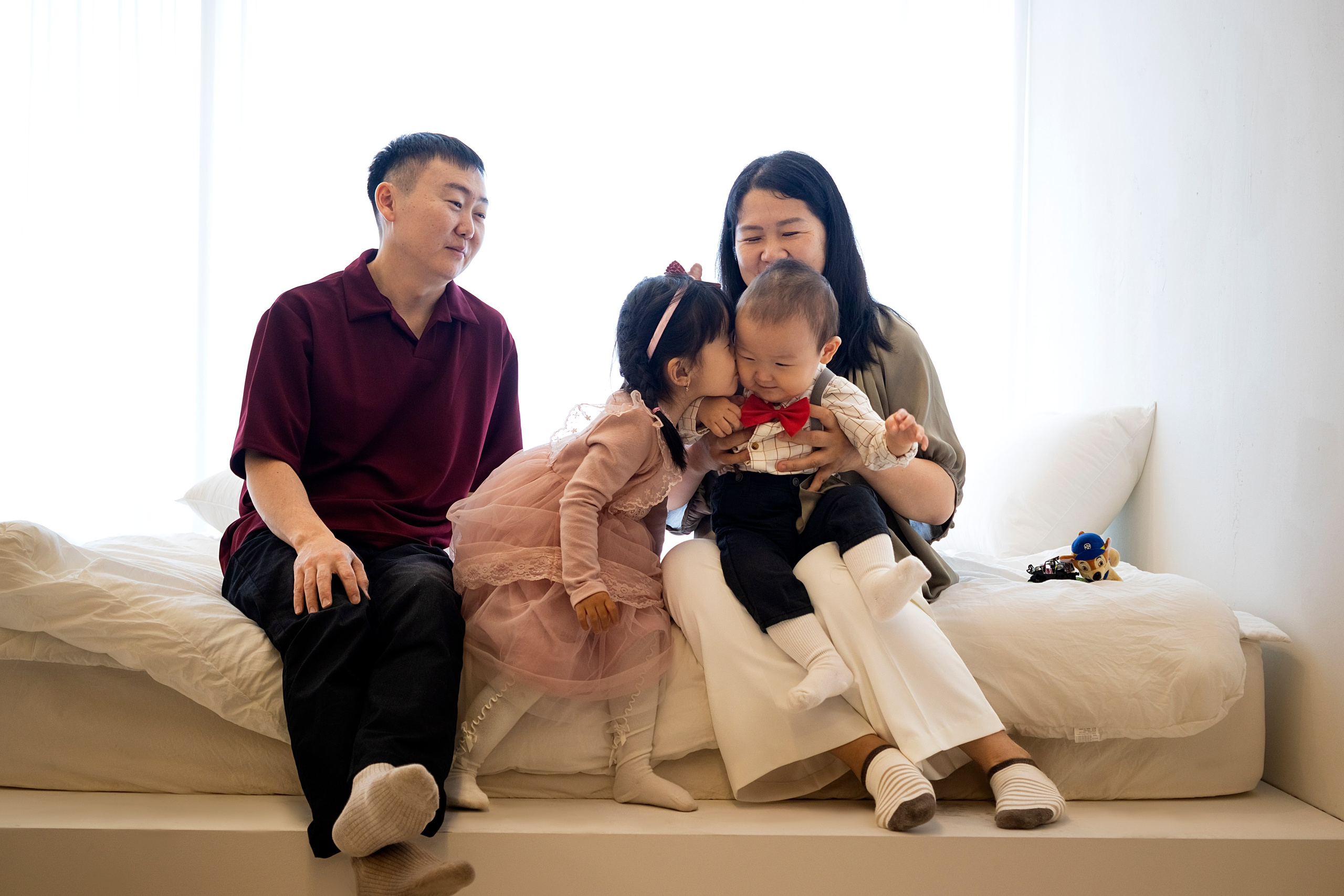 Артём в студии. Фотограф беременности, ньюборн и годовасиков в Корее Жанна Хан