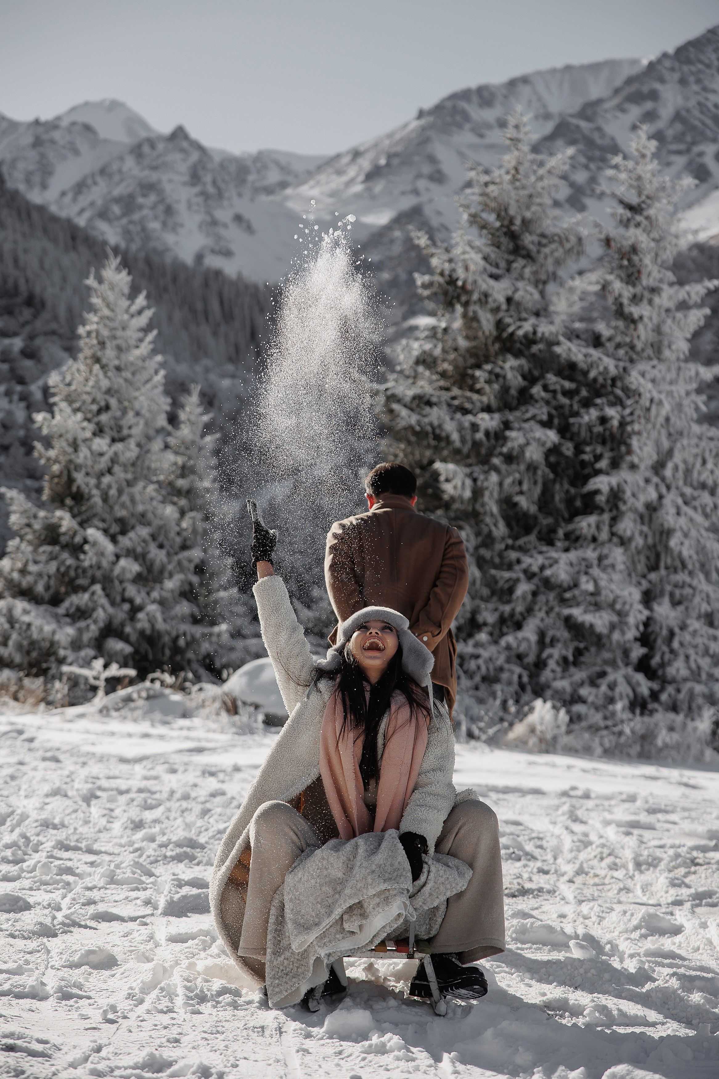 Зимняя Ала Арча 2025 год. Свадебный и семейный фотограф в Бишкеке Давлетбаев Талгат