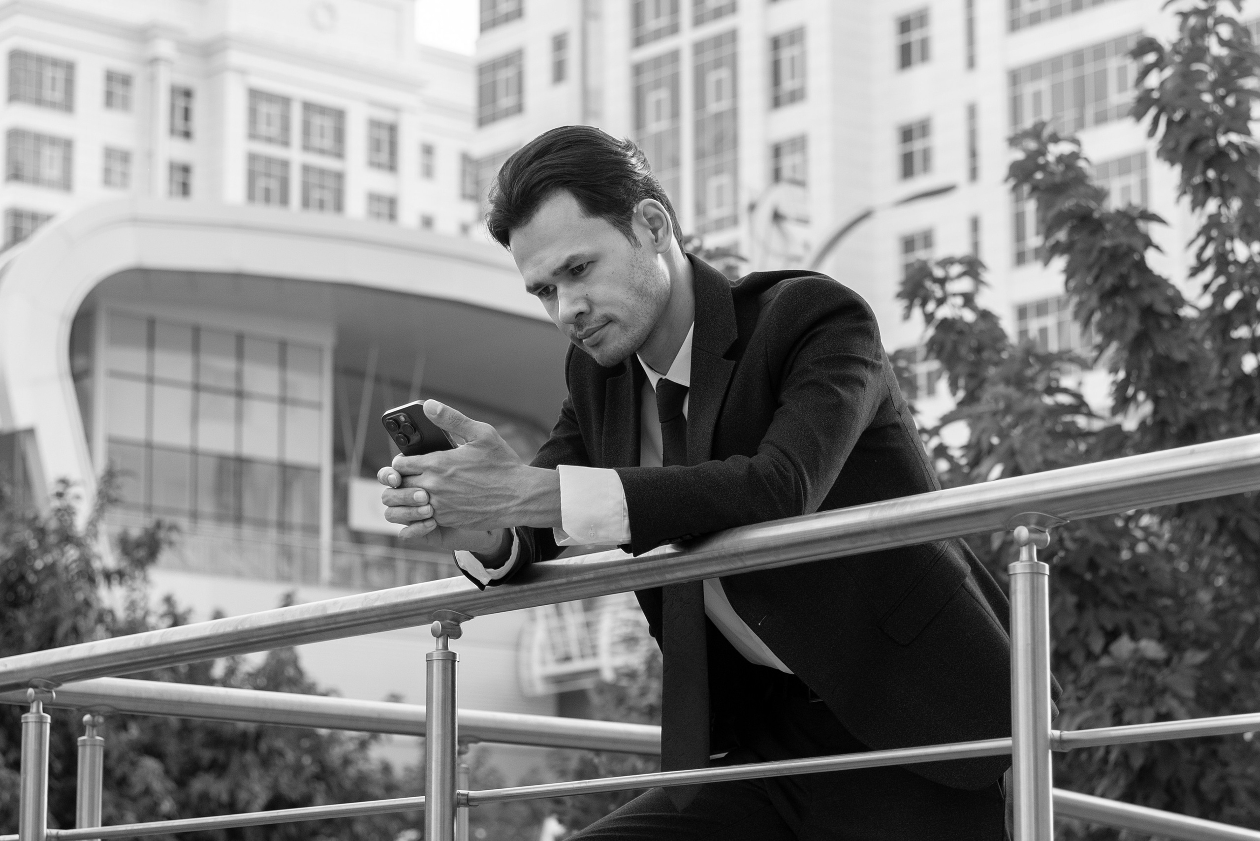 Ожидание…. Ваш фотограф в Ашхабаде Гамлет Осипов