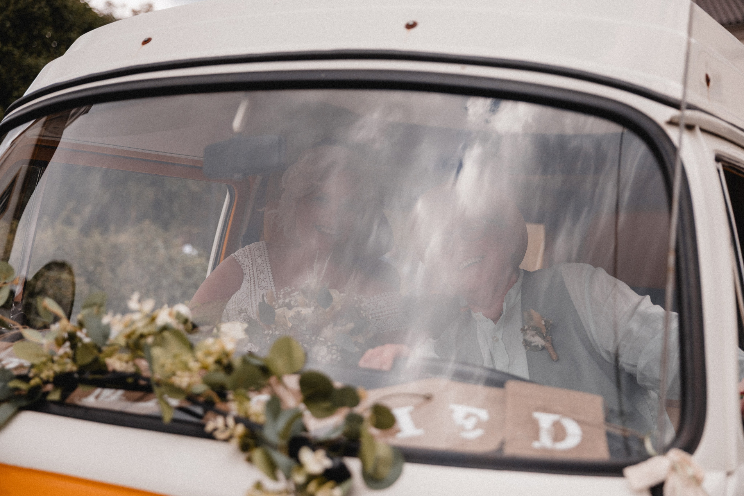 Cathi & Ela | Schloß Borbeck. Hochzeitsfotografie |Hochzeitsfotograf Bochum | Hochzeitsfotograf Dortmund | Hochzeitsfotograf Essen | Hochzeitsfotograf Ruhrgebiet