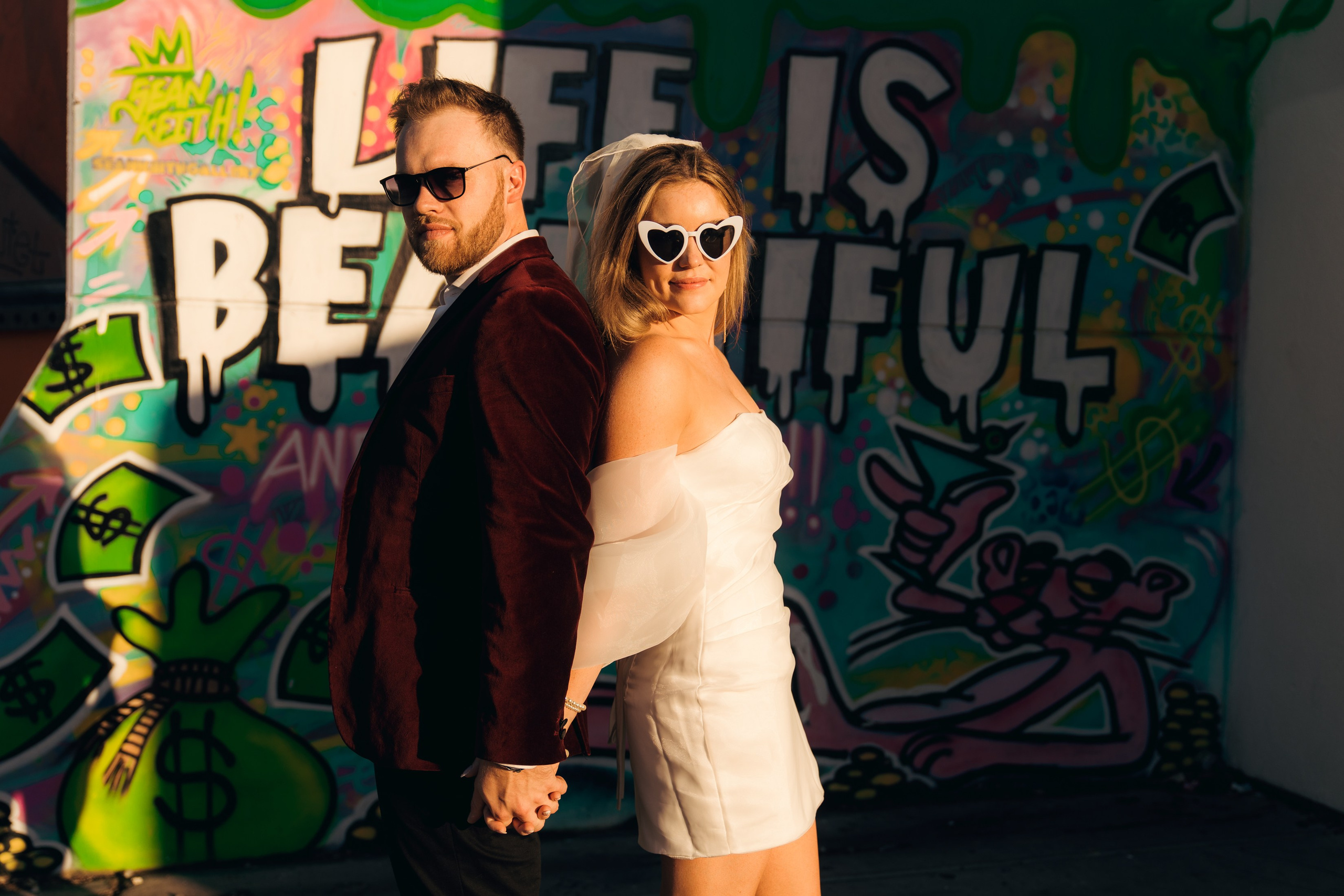 Madison&Ryan. Wedding & elopement photographer Viktoriya Kravtsov. Las Vegas