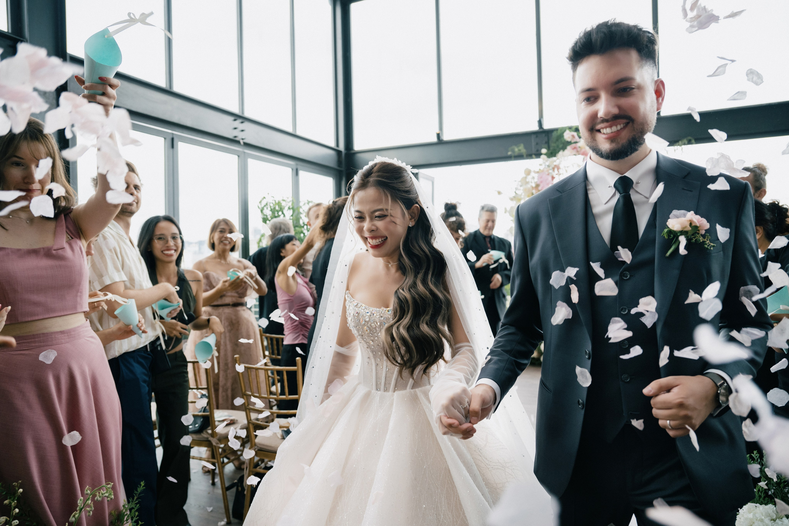 D & K / Wedding Journalism. Nhiếp ảnh gia đám cưới hàng đầu tại Thành Phố Hồ Chí Minh