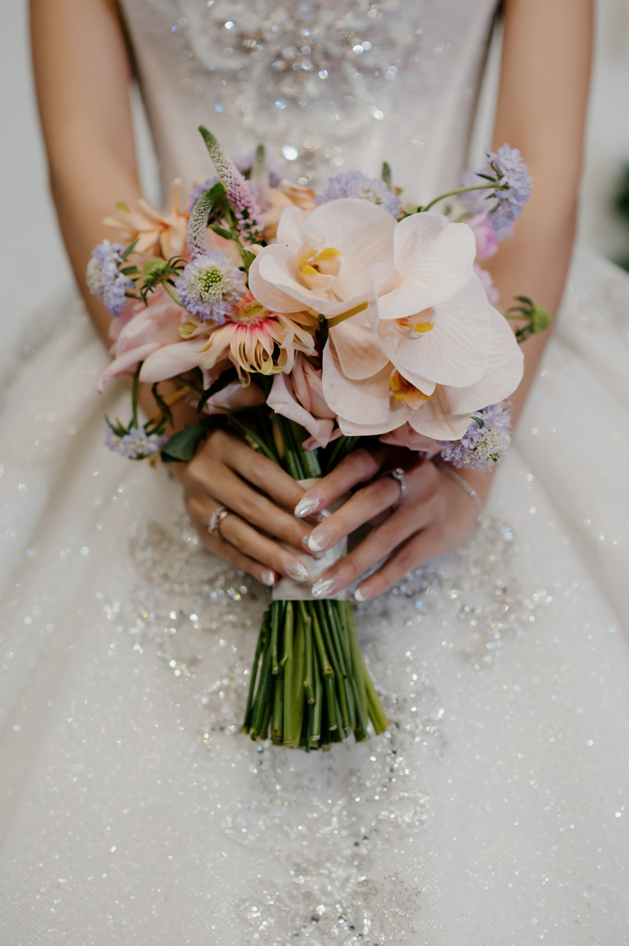 KHANG & QUYEN / Lavela Hotel. Saigon Wedding Present | Art Beyond Moments