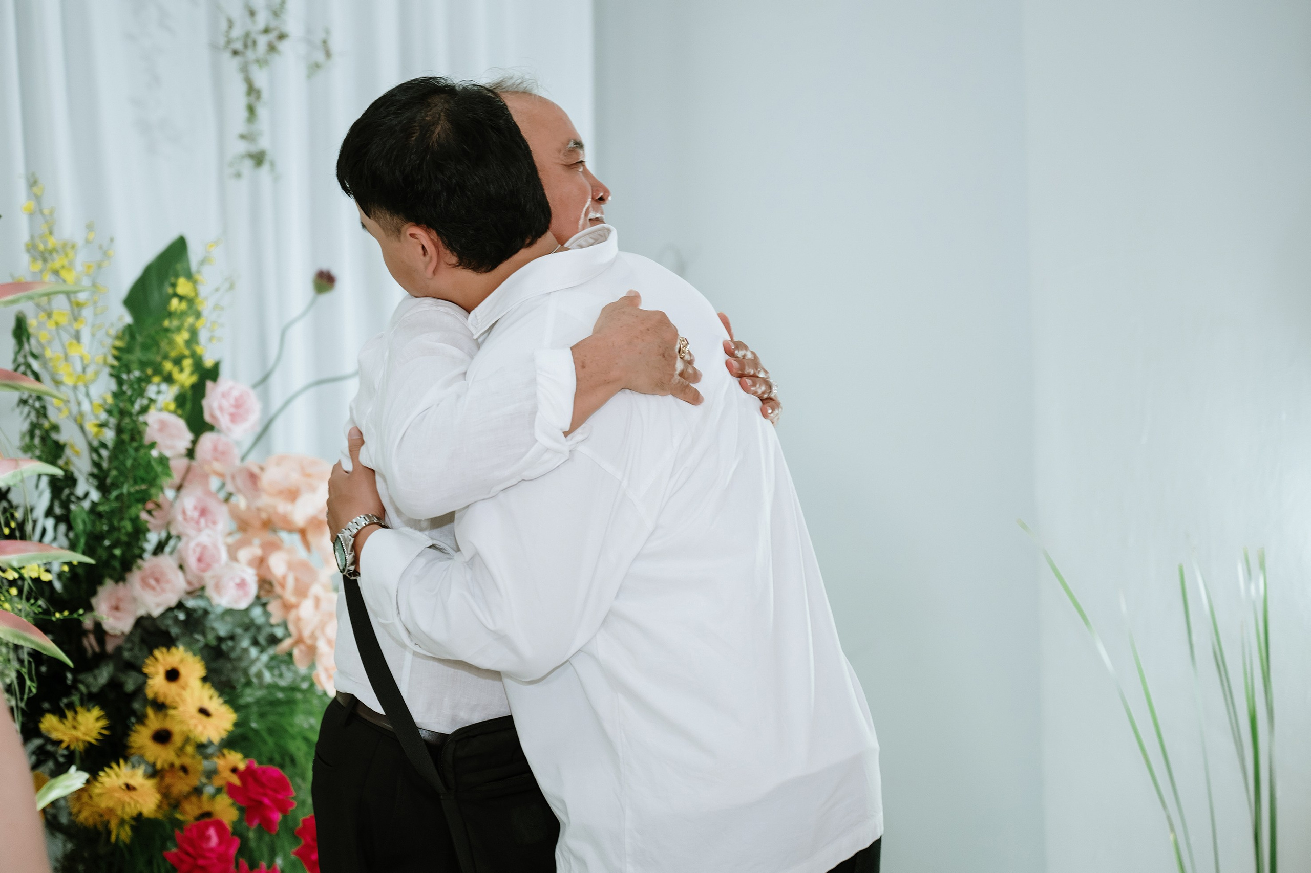 TOAN & VY / Wedding Journalism. Saigon Wedding Present | Art Beyond Moments