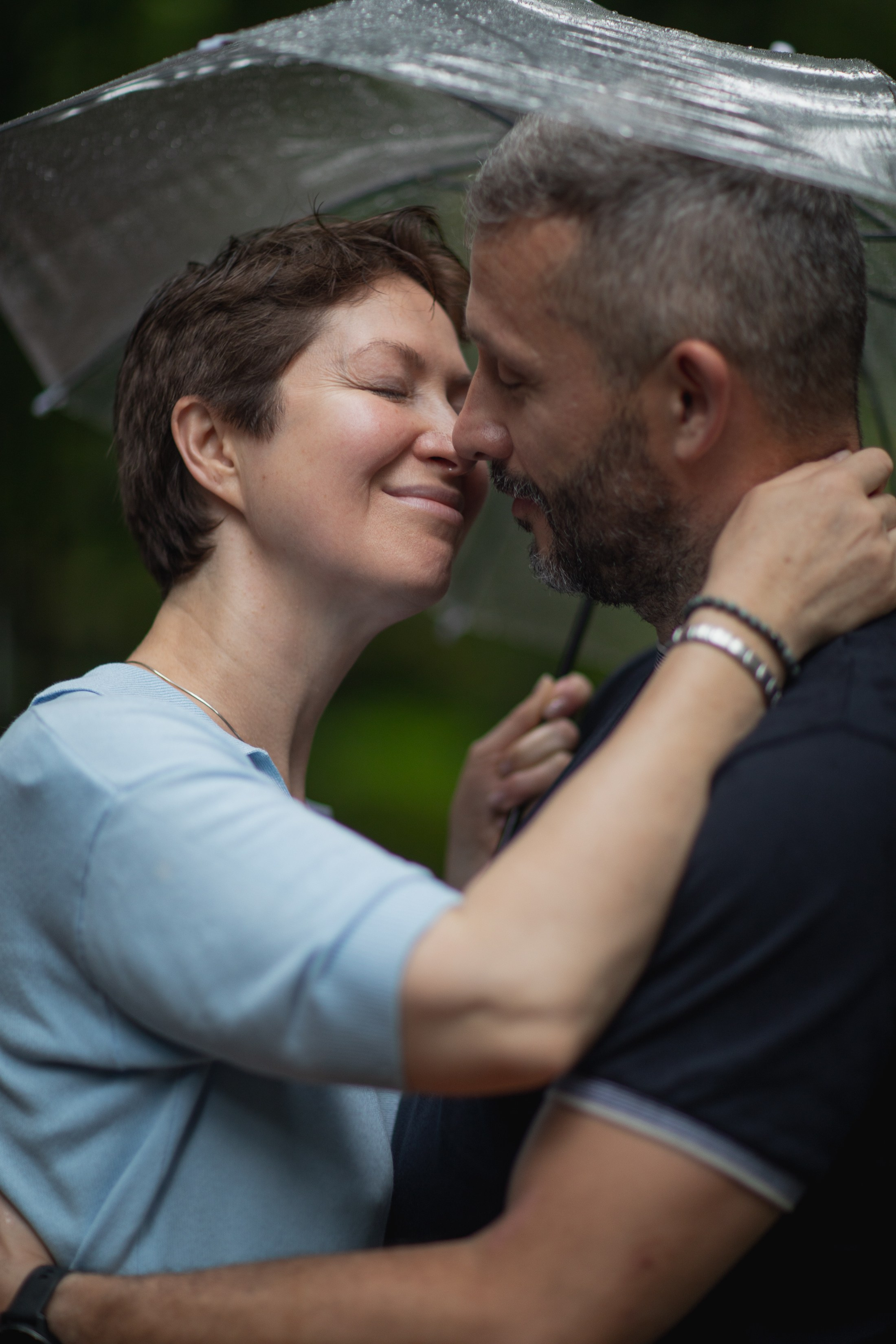 Под дождем во Французском квартале Шанхая. Фотограф в Шанхае — Лола Пидлуская