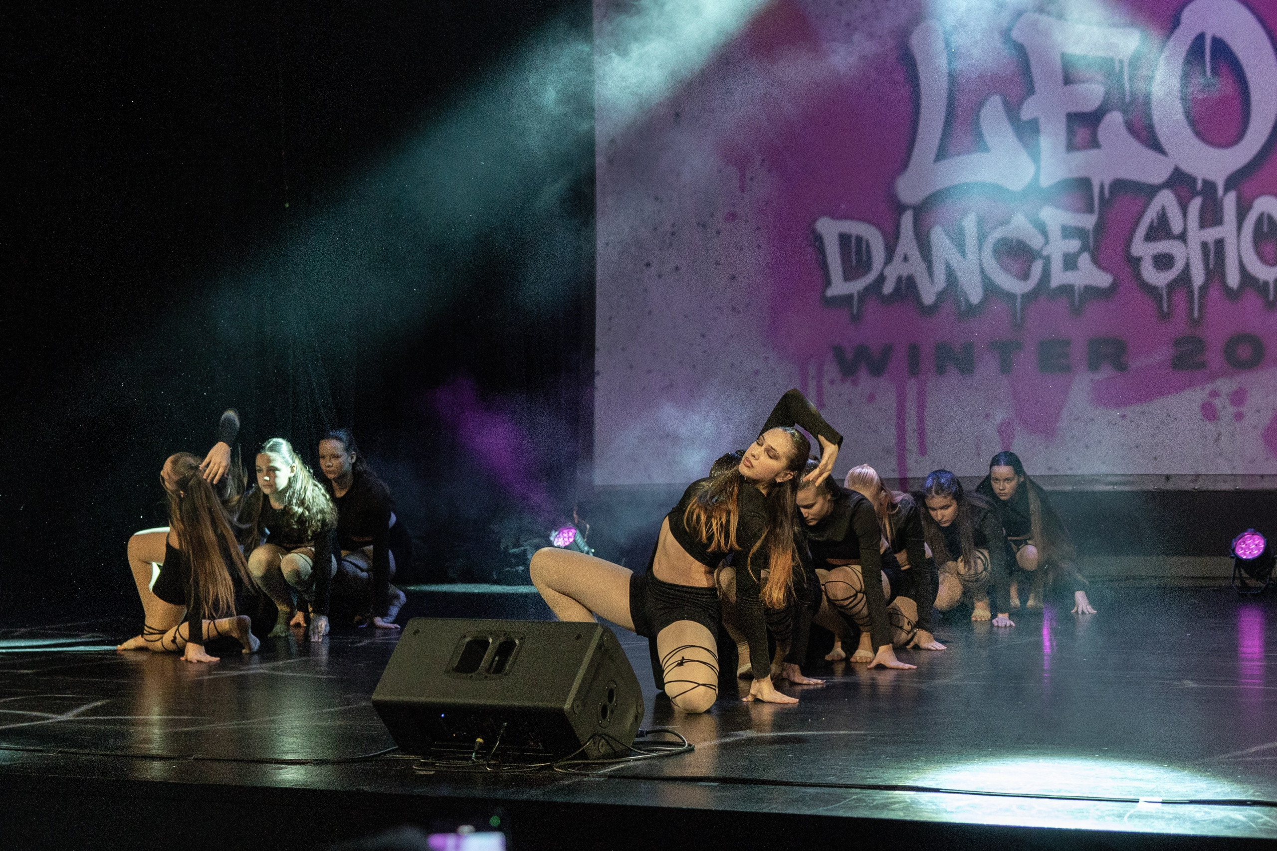 LEO DANCE SHOW WINTER 2025. Семейный и детский фотограф в Варшаве Мила Бобровская