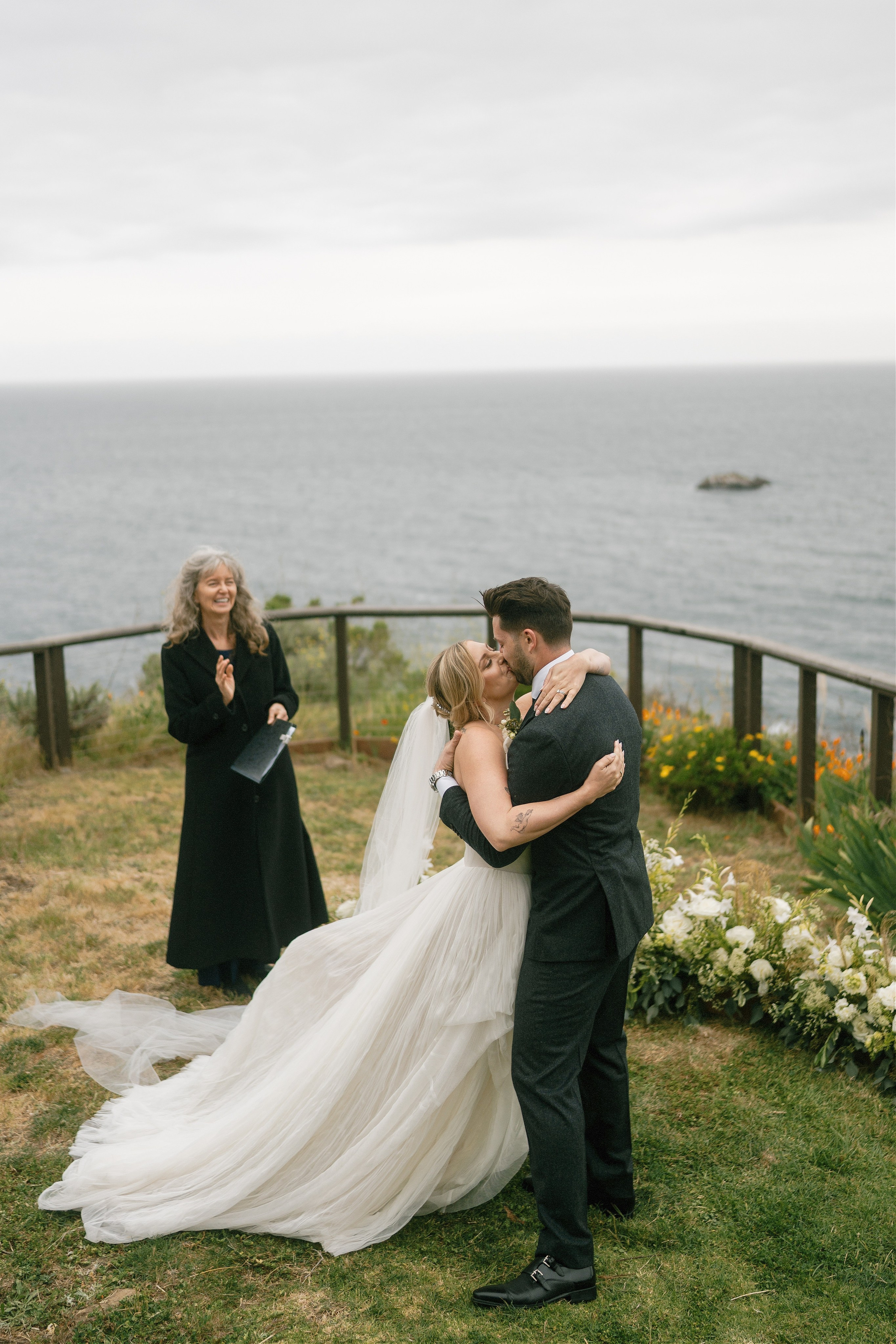 Wedding photographer Big Sur. Wedding Photography & Videography Team in California, Los Angeles, San Francisco, San Diego and Travel