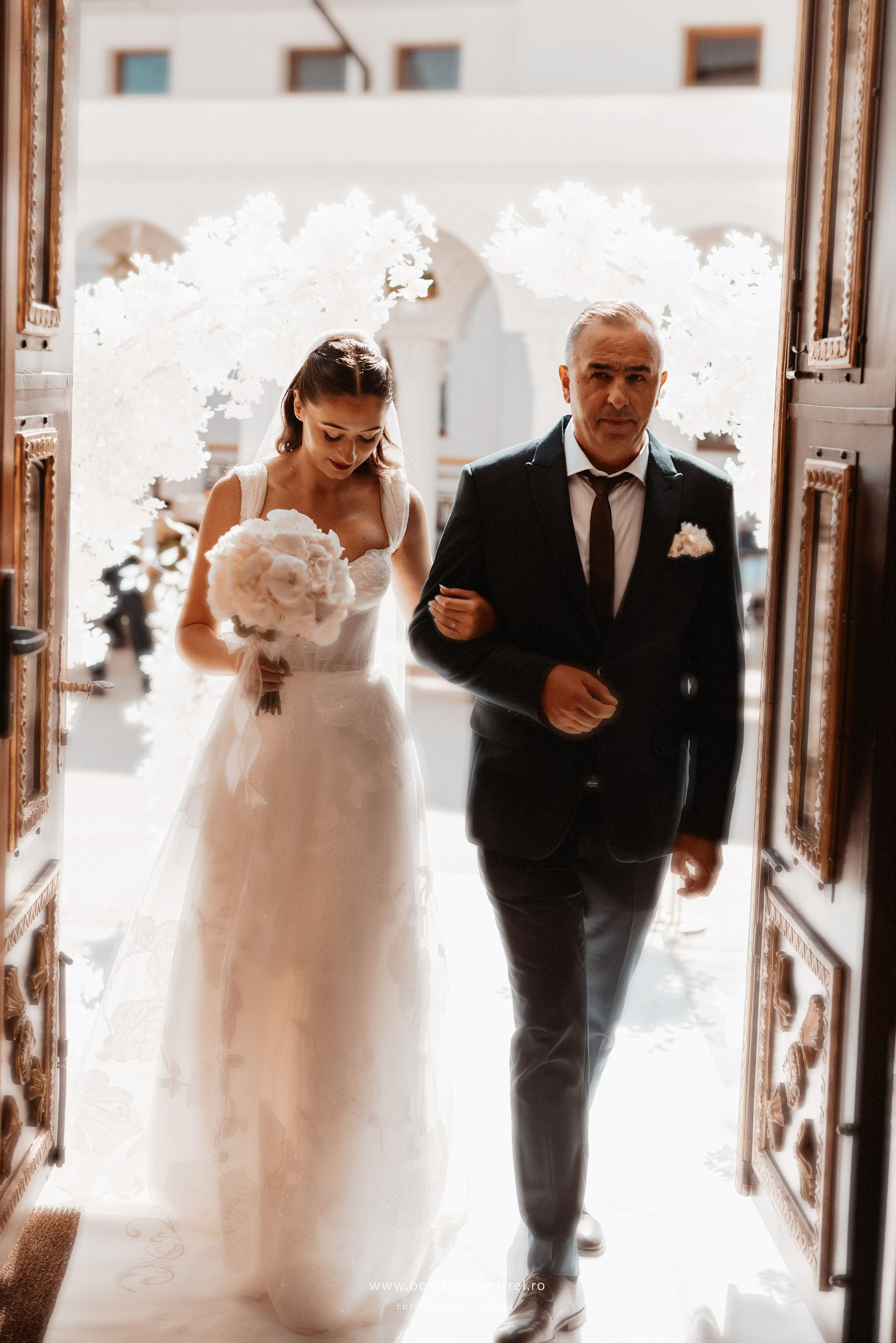 O&G. Bogdan Dumitrel — wedding photograher