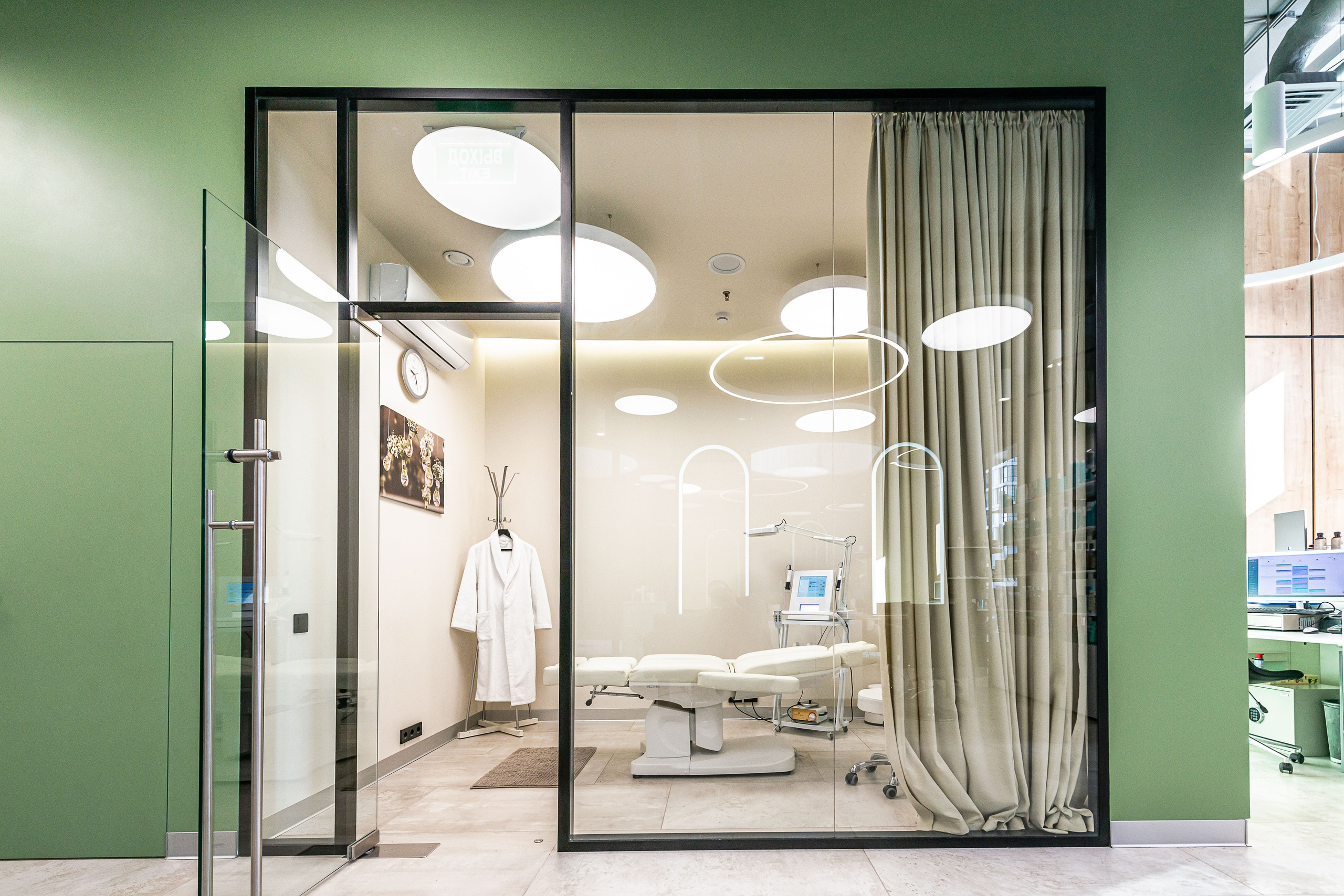 Салон Красоты Mone Производственная. ФОТОГРАФ МЕКСИКА КИНТАНА-РОО