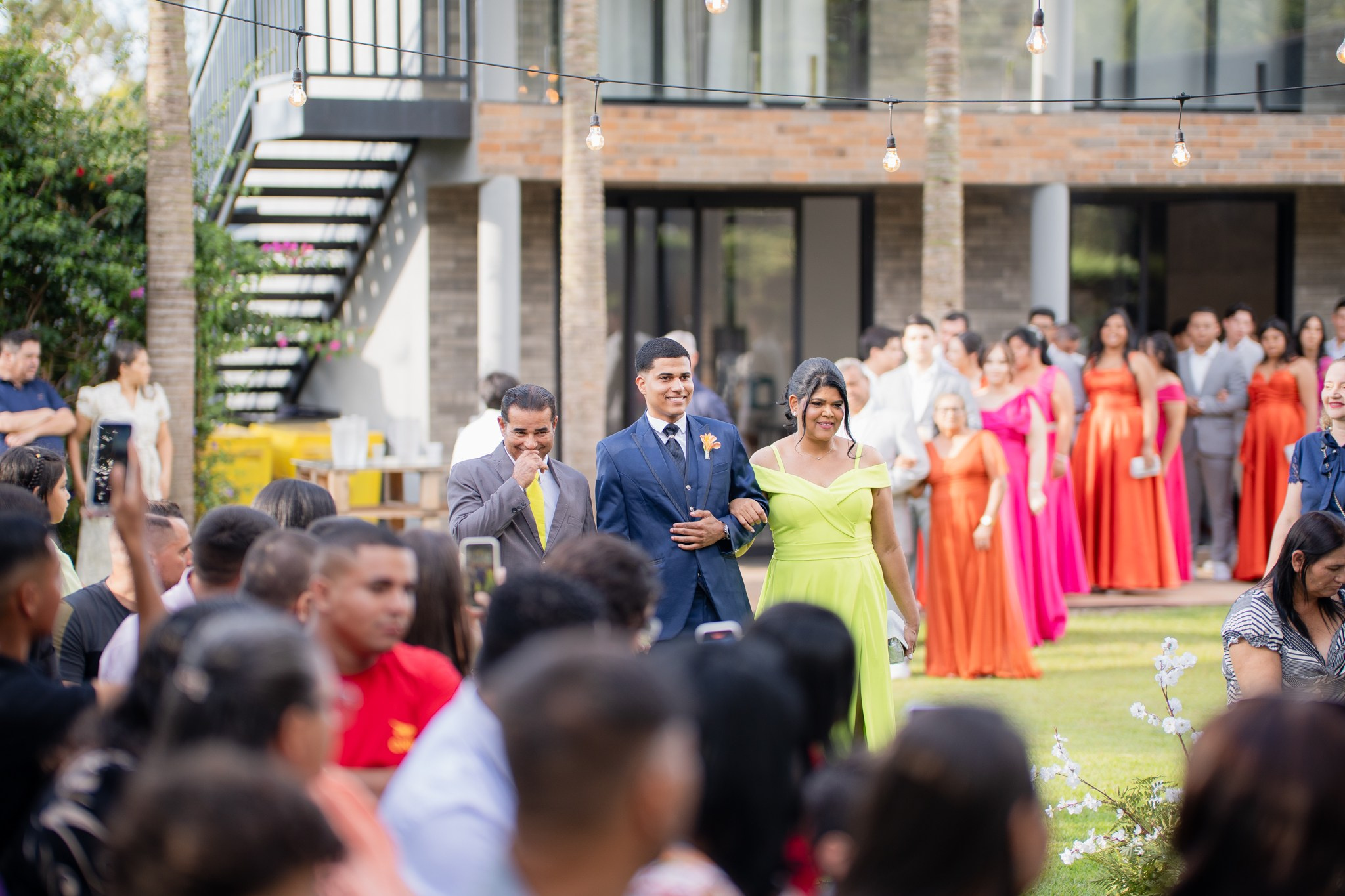 Larissa & Vinicius — Espaço Faveral / Aararaquara. Robson Colaço