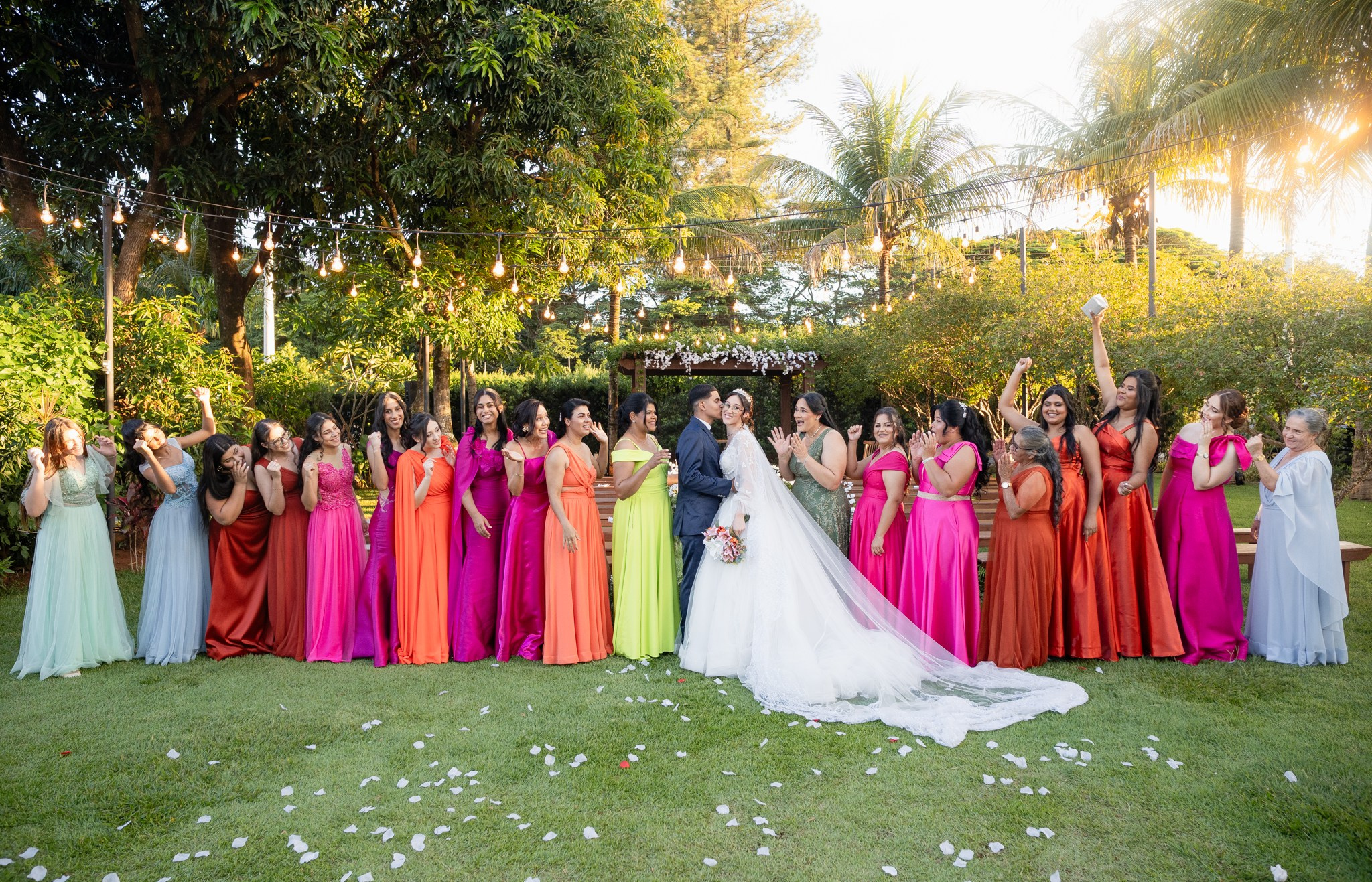 Larissa & Vinicius — Espaço Faveral / Aararaquara. Robson Colaço