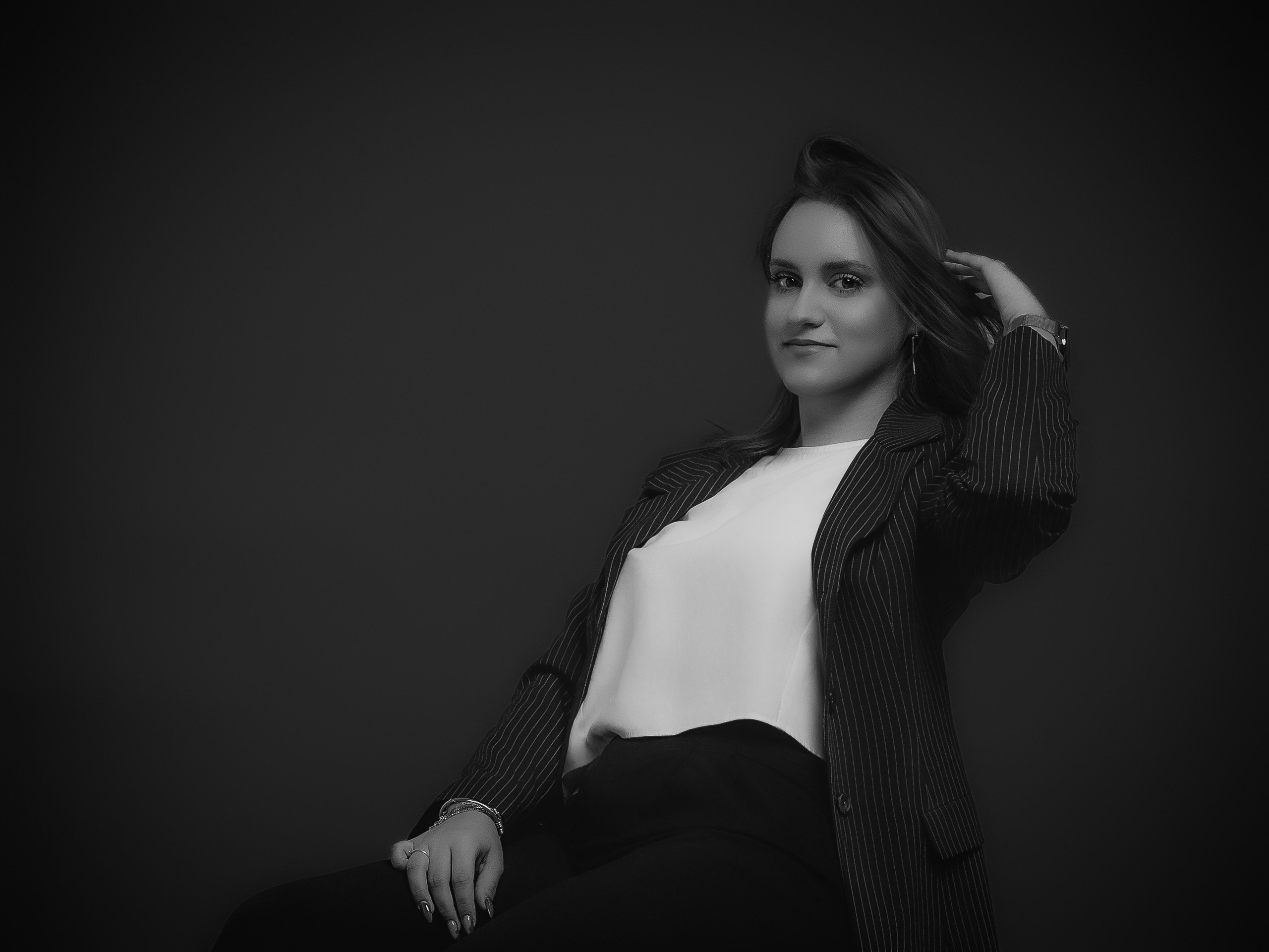 Familie în natură toamna – fotografie colorată