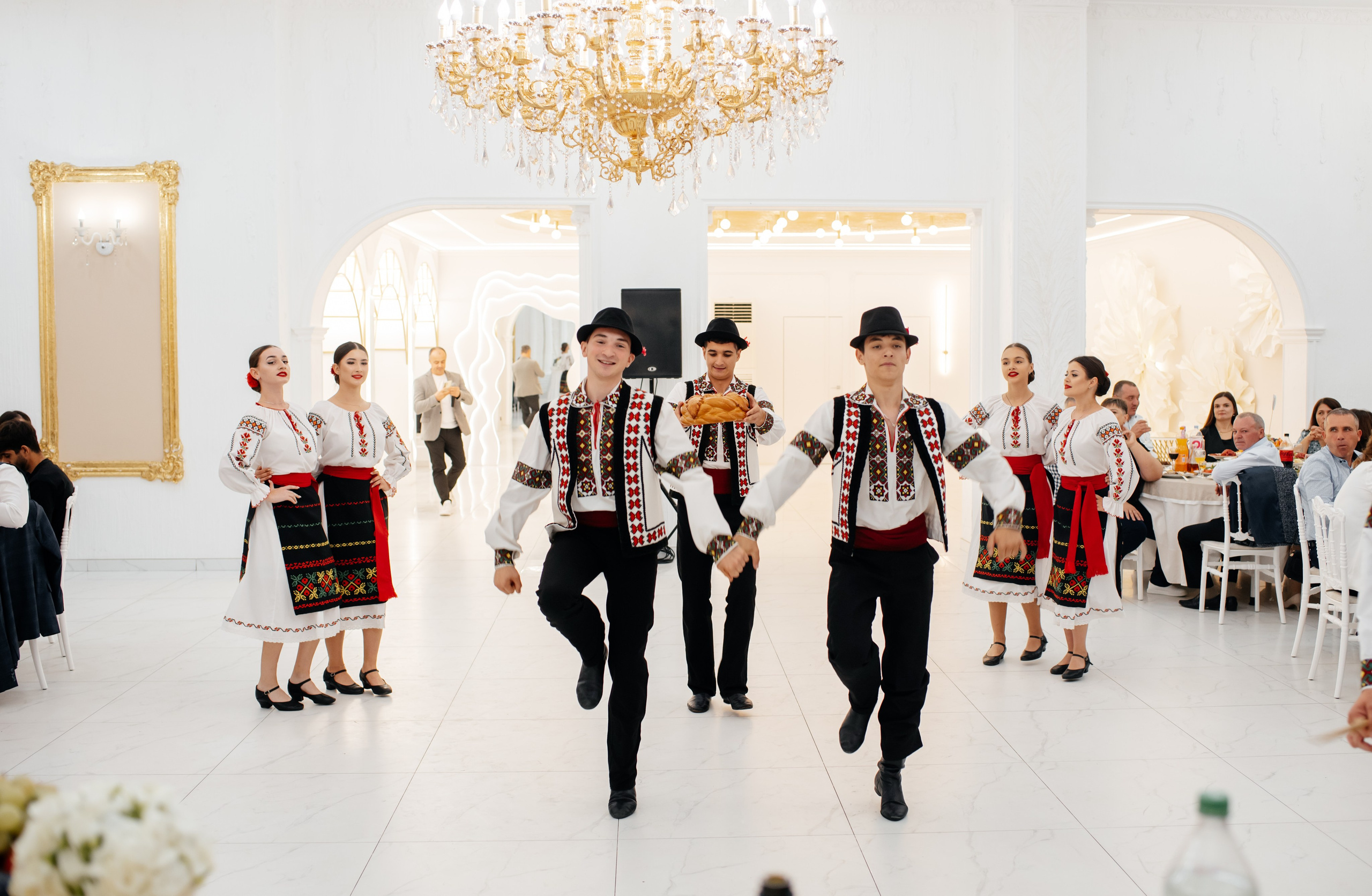 Wedding Dina & Vasili. Wedding photographer from Moldova Alexey Chipchiu