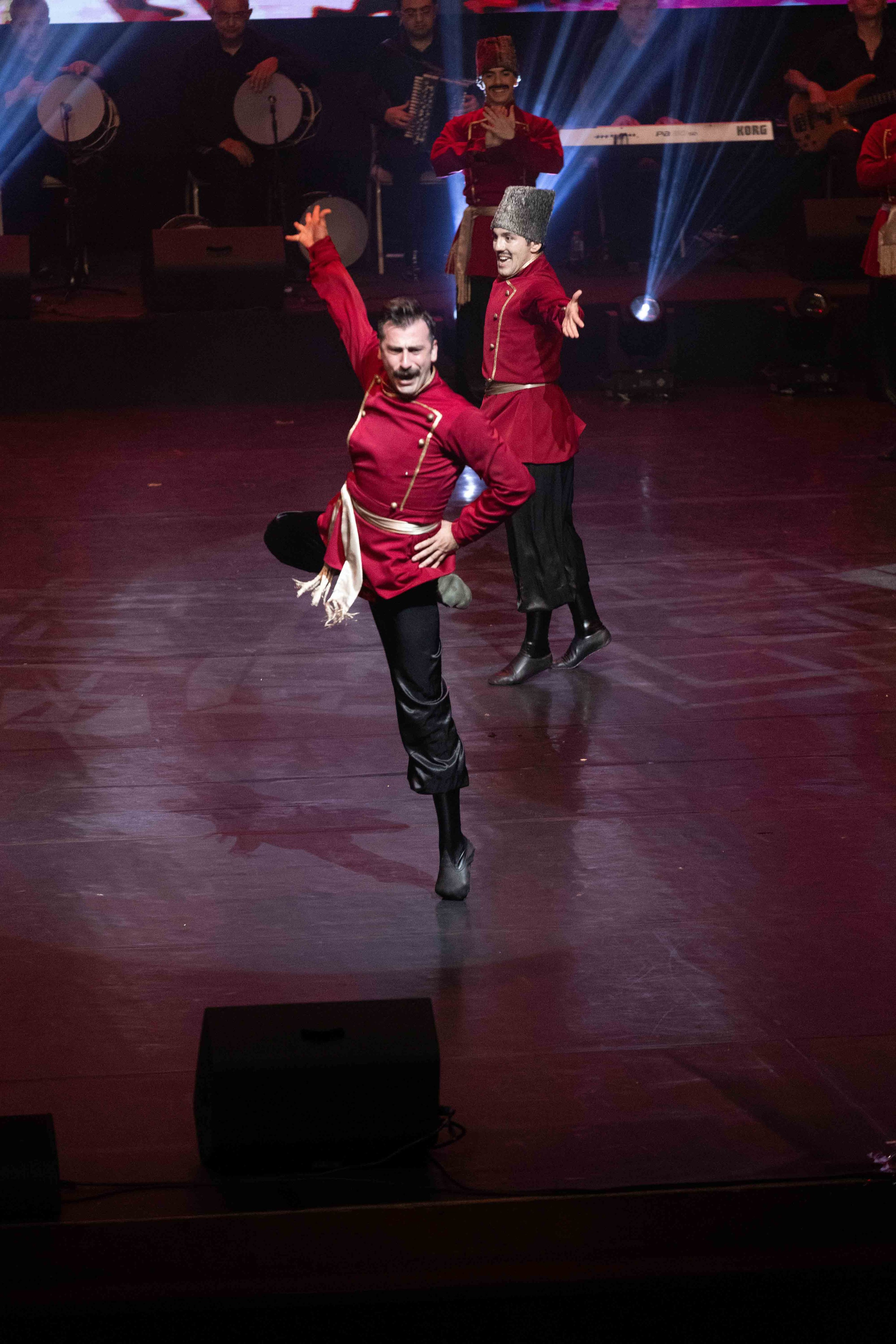 STATE DANCE ENSEMBLE. Wedding&Event photographer Ismail Rzayev in Baku