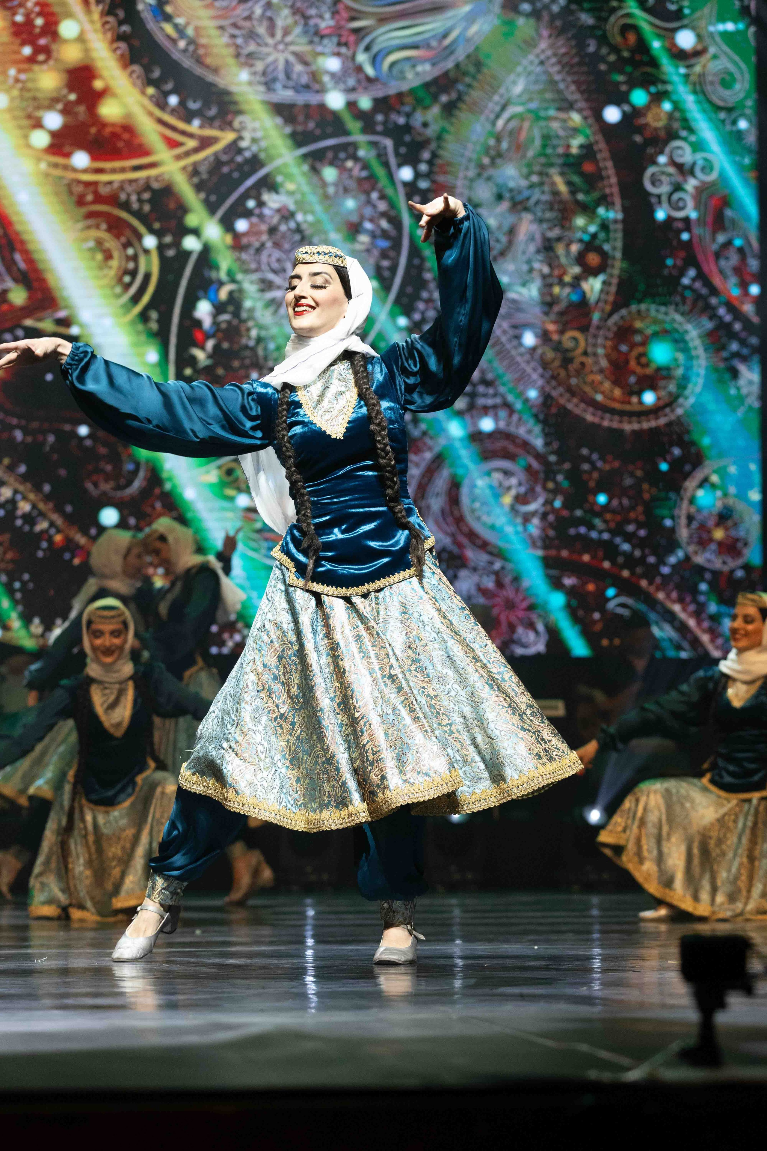 STATE DANCE ENSEMBLE. Wedding&Event photographer Ismail Rzayev in Baku