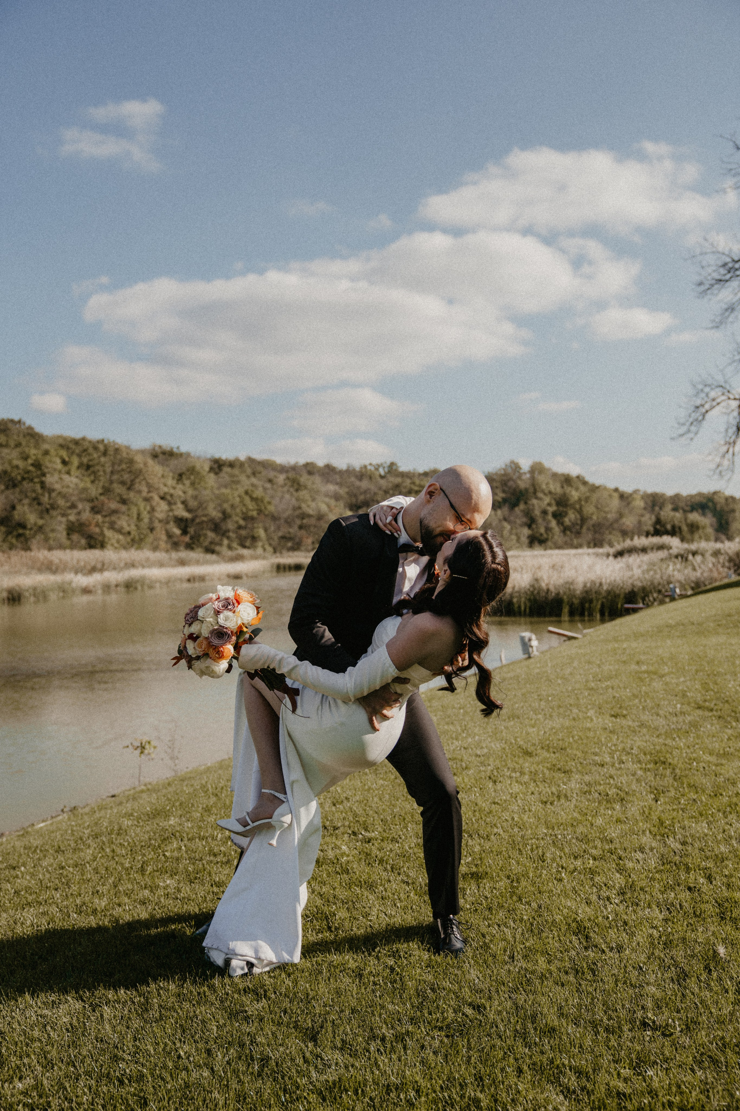 Lavinia & Gabriel. Gabrielacojocariu.com