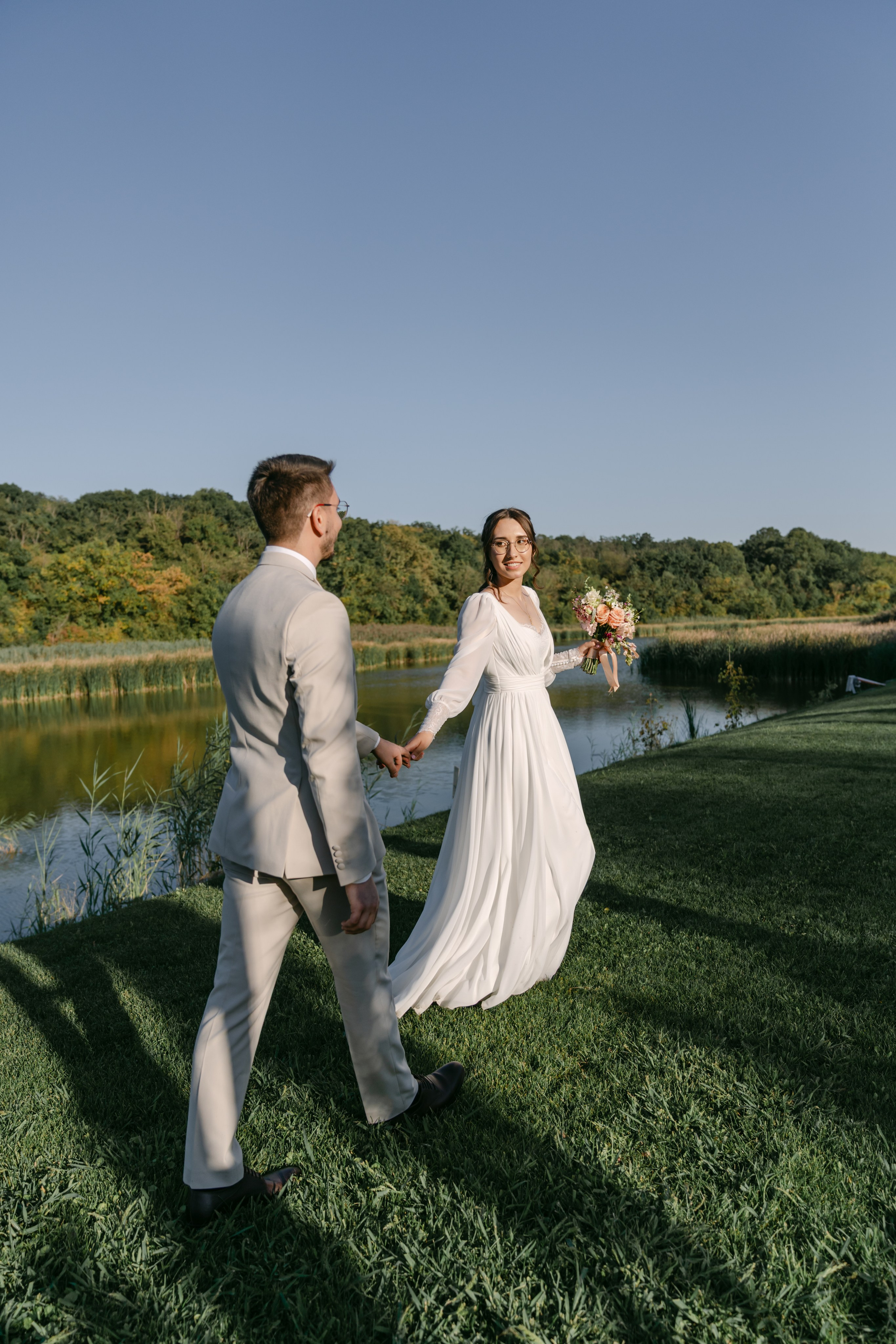 Analisa | Constantin. Gabrielacojocariu.com