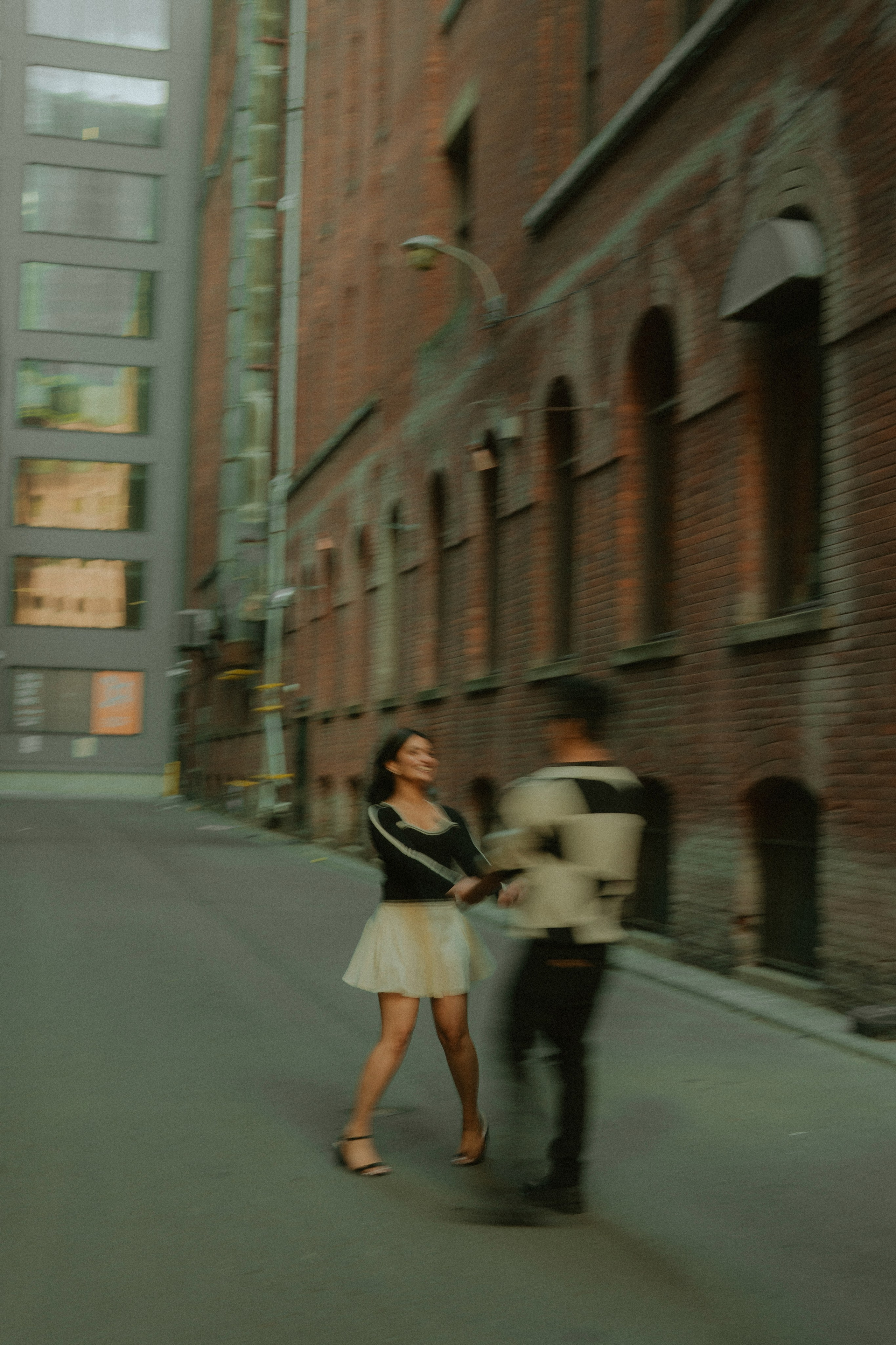 Downtown Romance at Toronto. Fine art Wedding Photographers in India & Canada